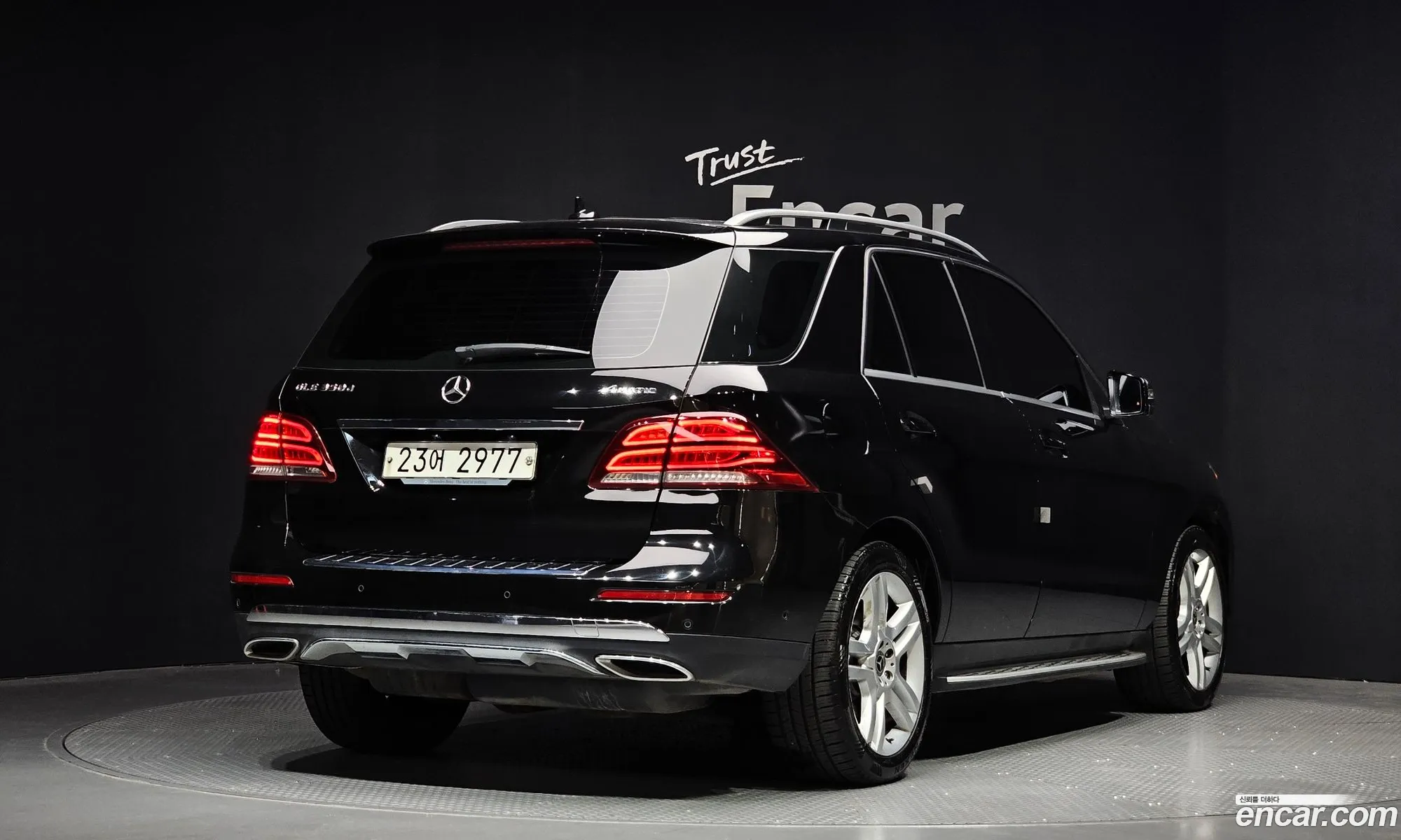 Mercedes-Benz GLE-Class W166 2018 — 10
