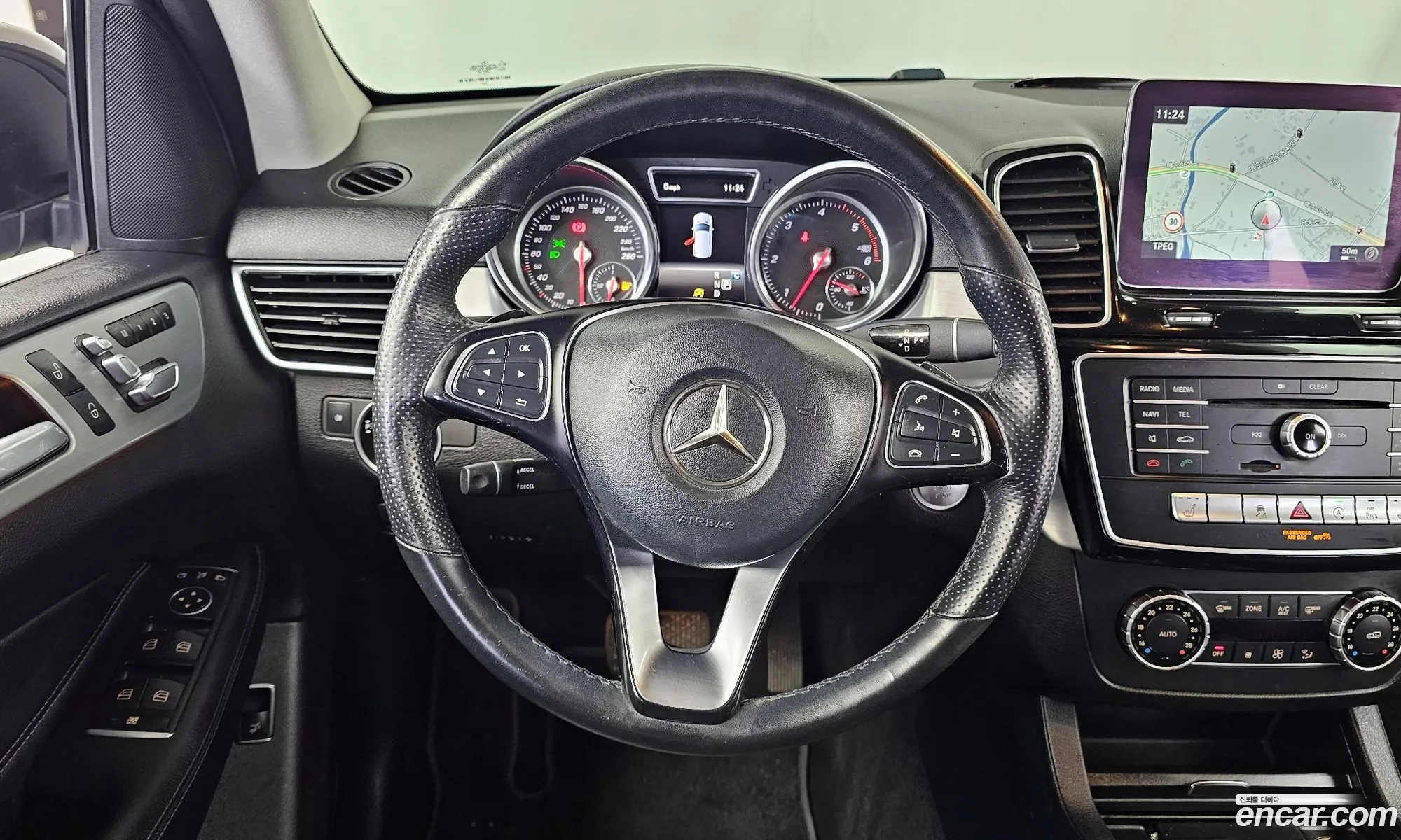 Mercedes-Benz GLE-Class W166 2018 — 4