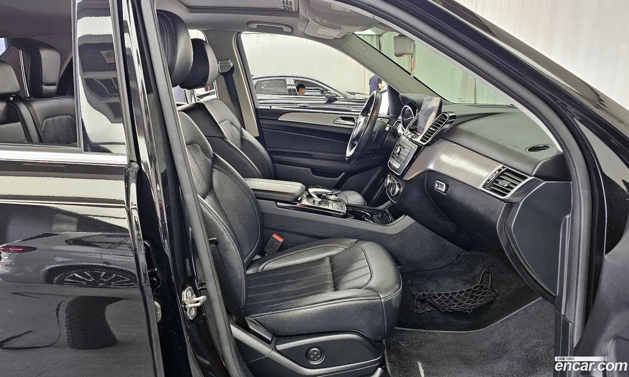 Mercedes-Benz GLE-Class W166 2018 — 3