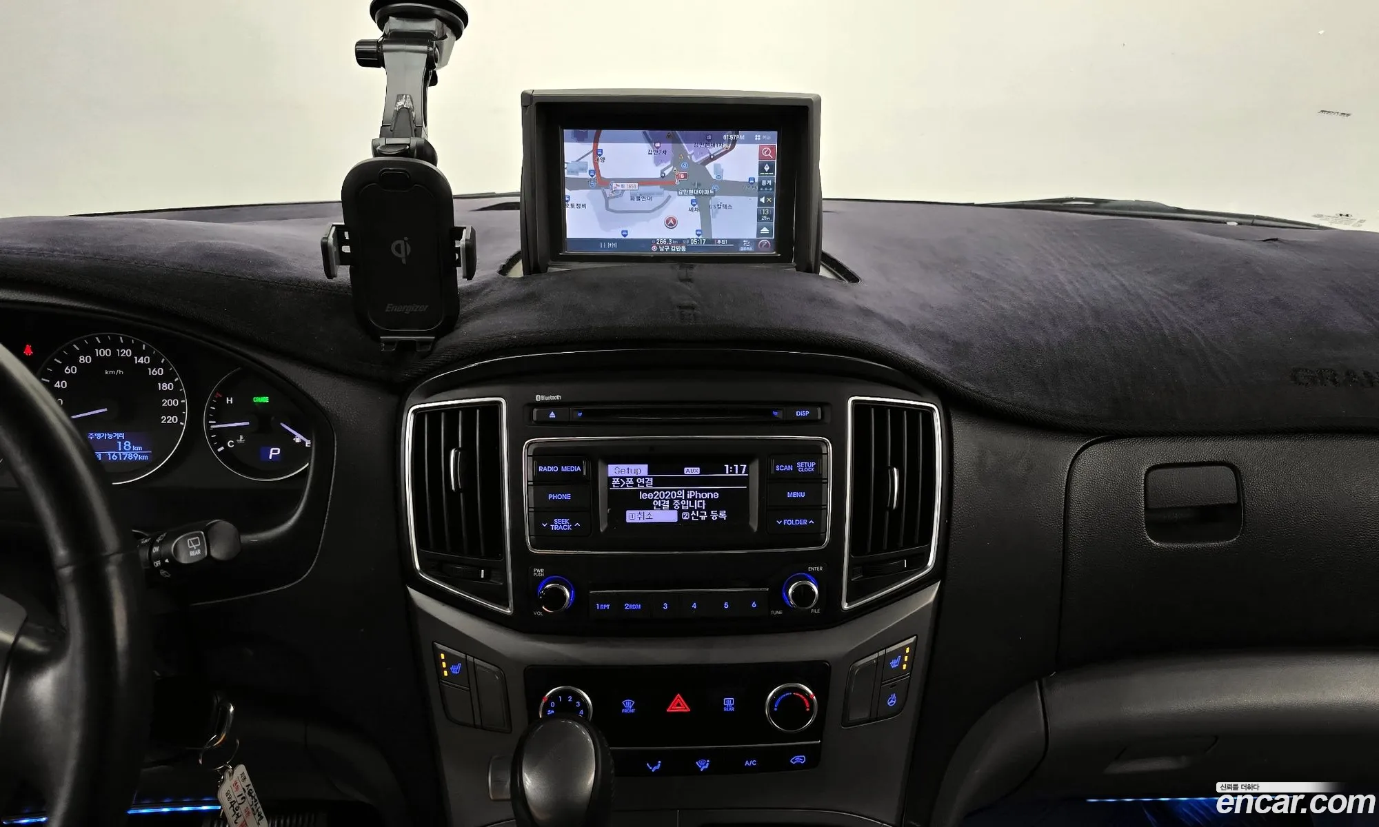 Hyundai Grand Starex 2017 — 12