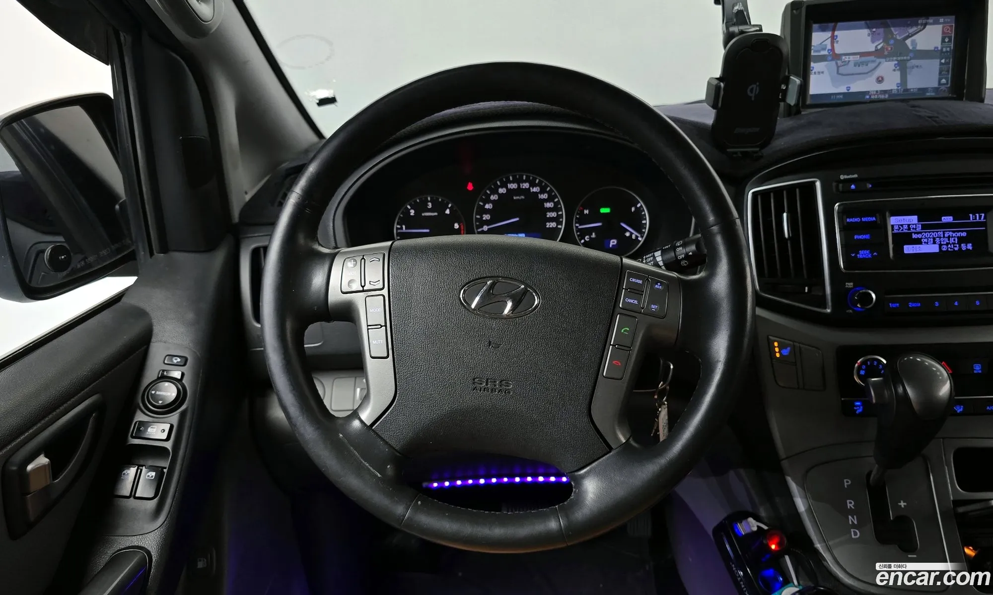 Hyundai Grand Starex 2017 — 2