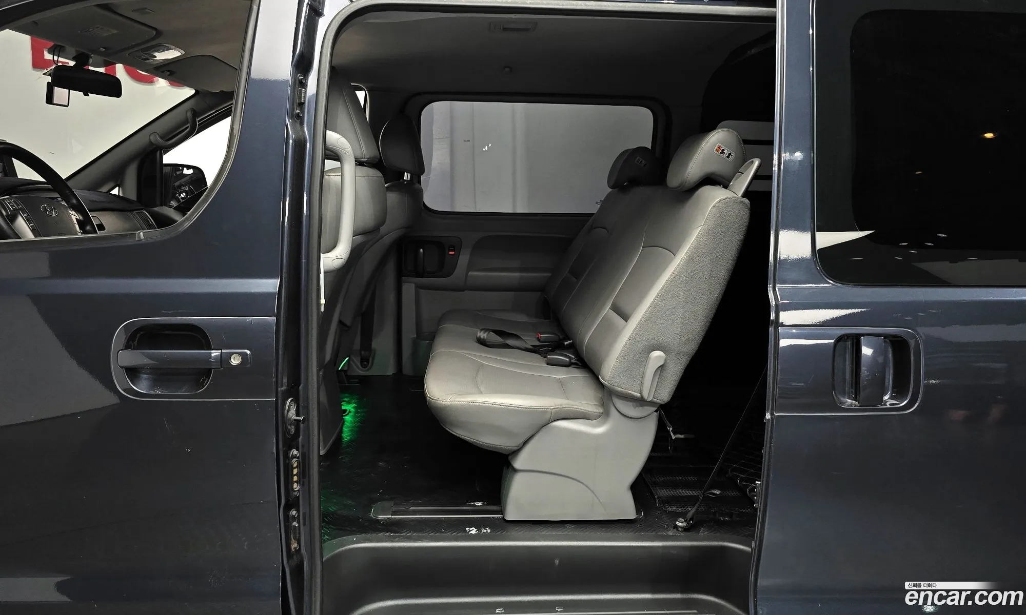 Hyundai Grand Starex 2017 — 4