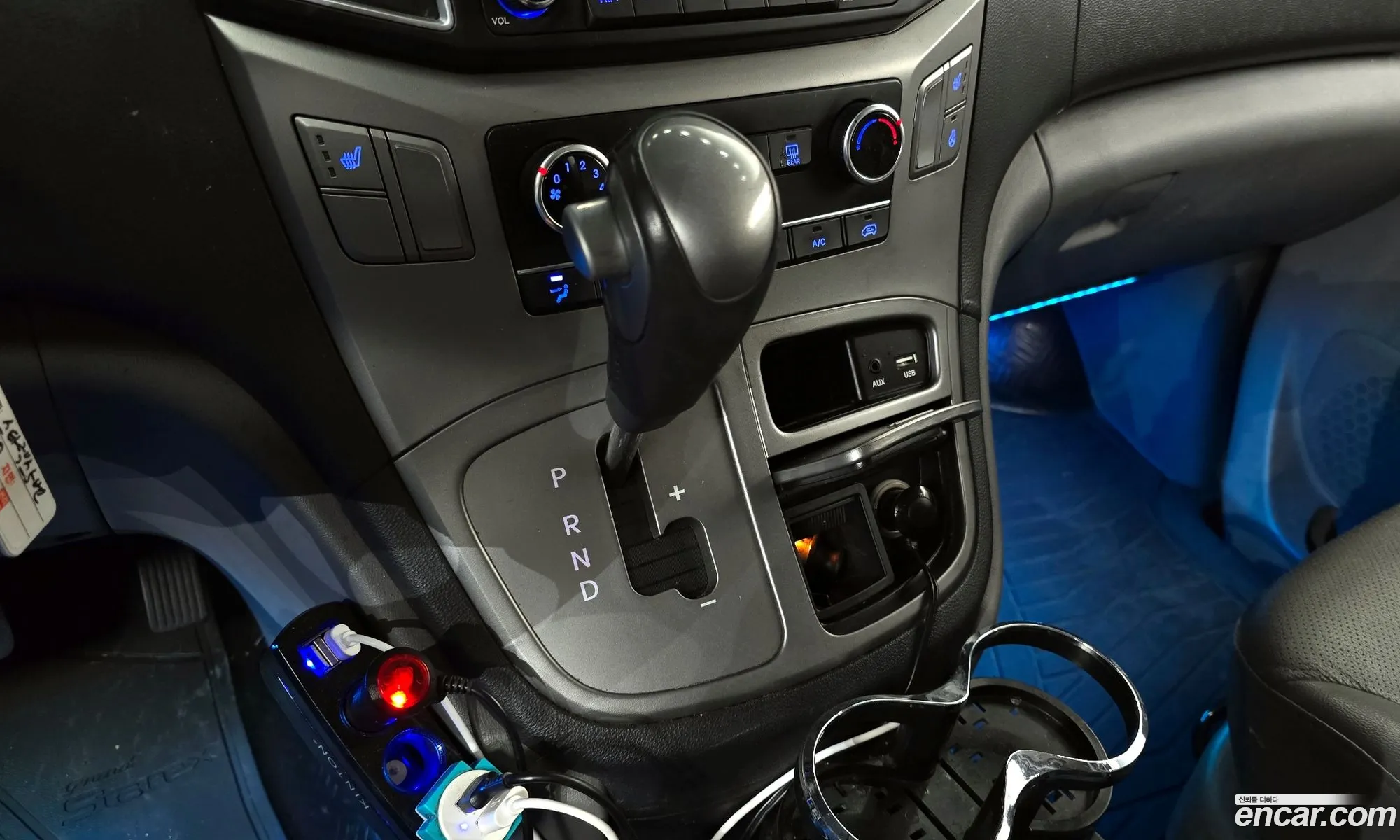 Hyundai Grand Starex 2017 — 14
