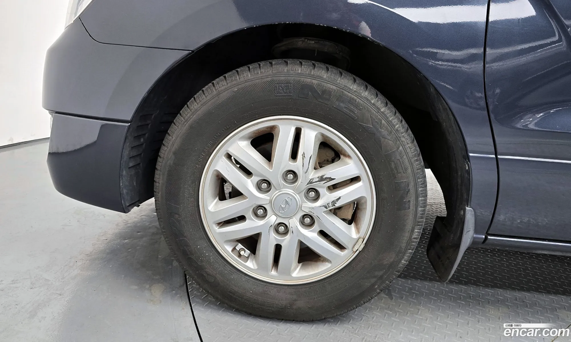 Hyundai Grand Starex 2017 — 17