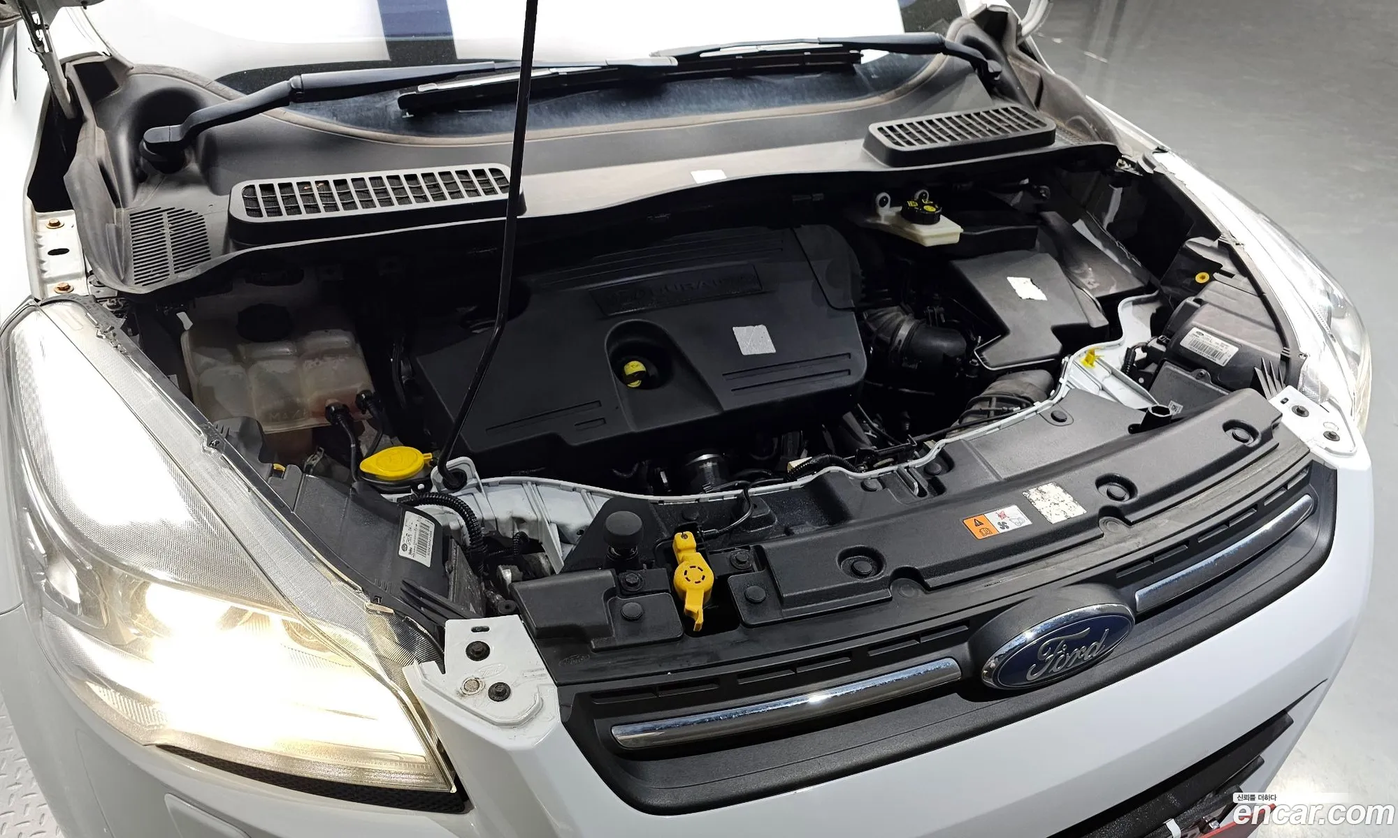 Ford Kuga 2016 WF0AXXWPMGGA25897 — 18