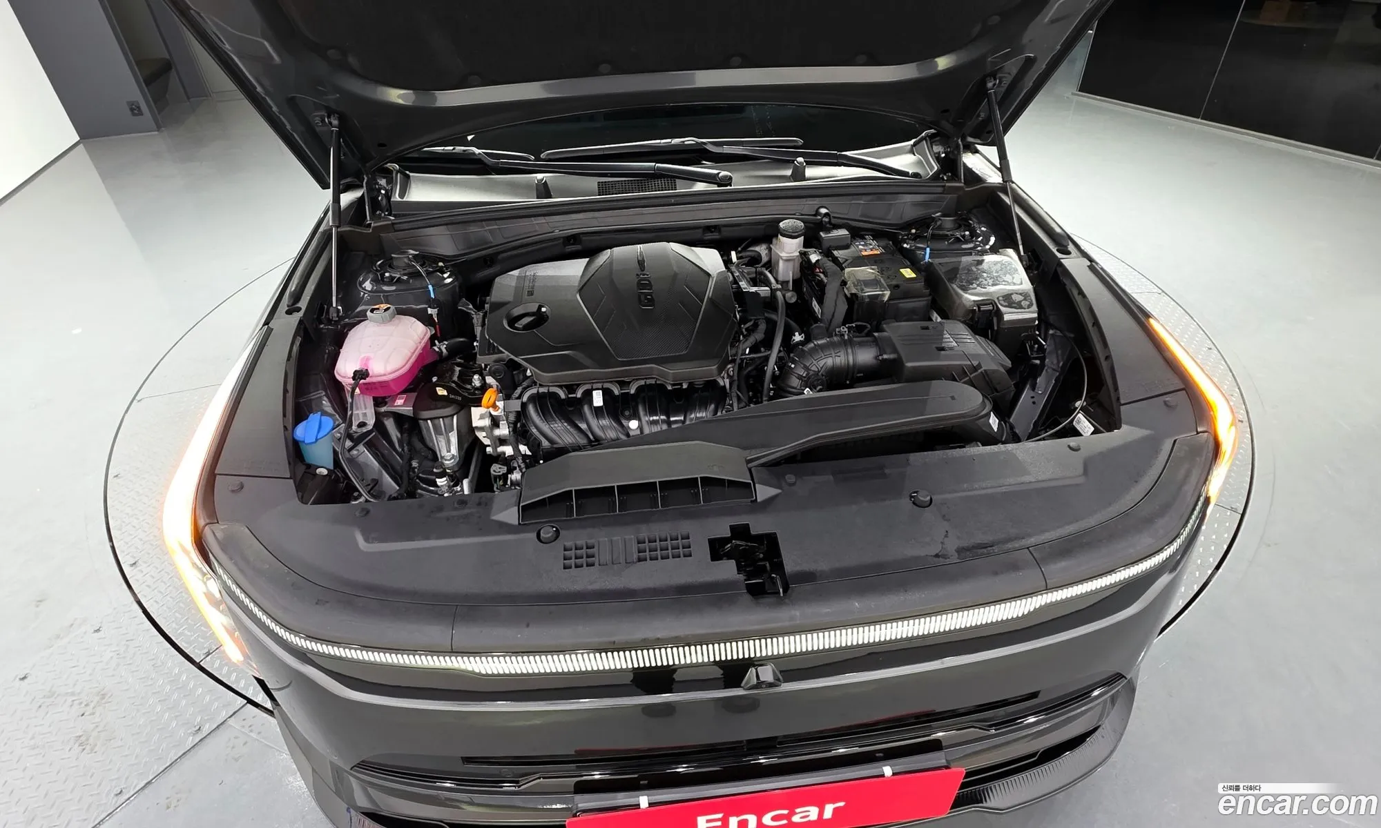Kia K8 2025 — 16