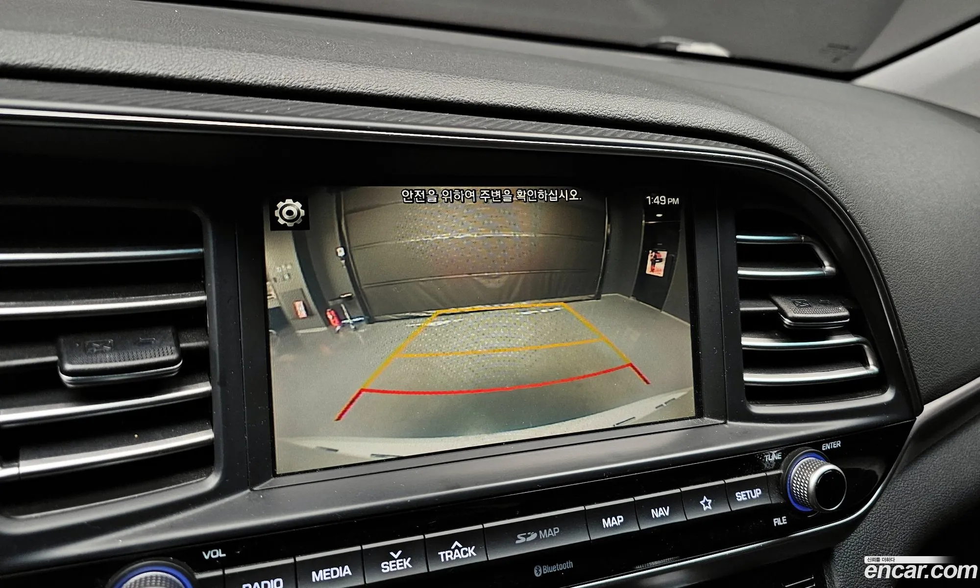 Hyundai Elantra AD 2019 — 13