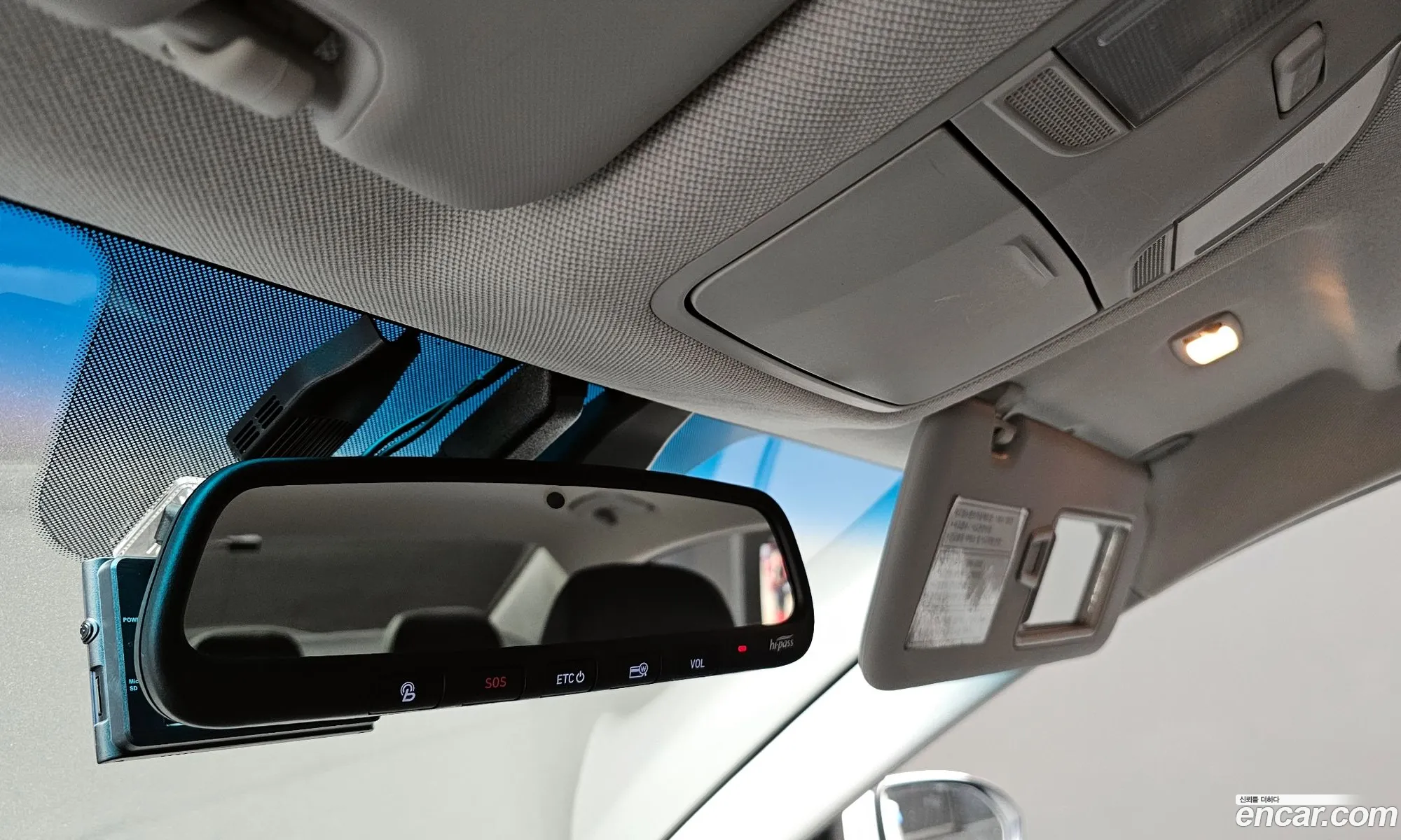 Hyundai Elantra AD 2019 — 9