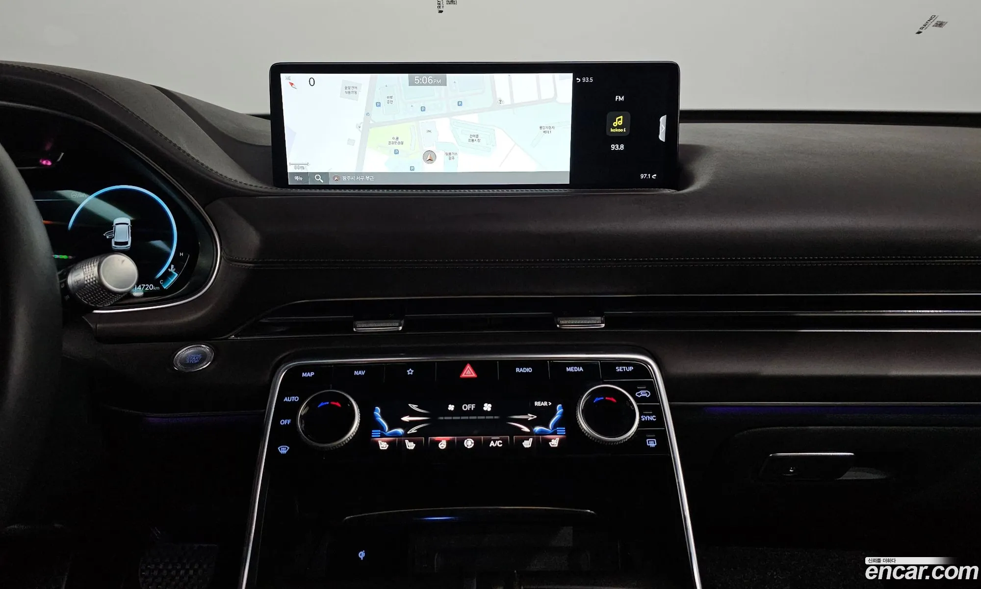 Genesis GV80 2022 — 25