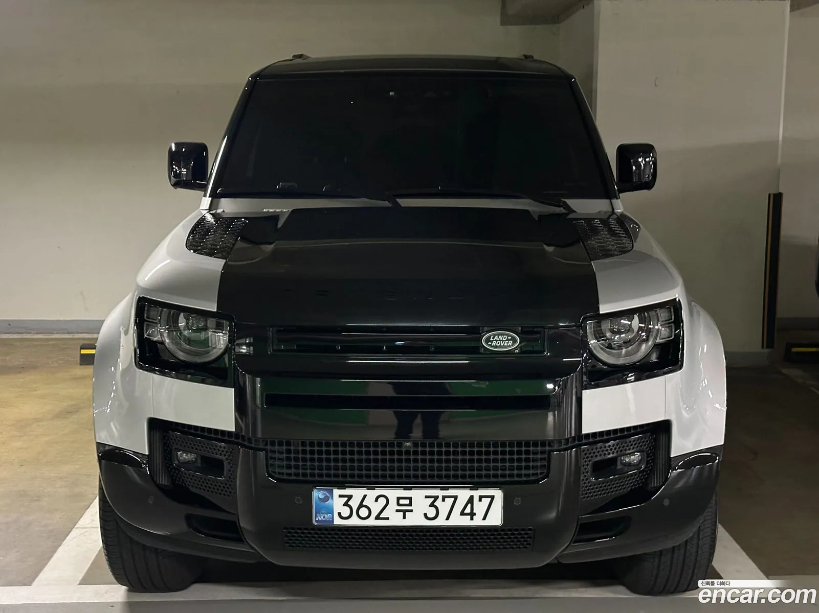 Land Rover Defender 2024 — 8