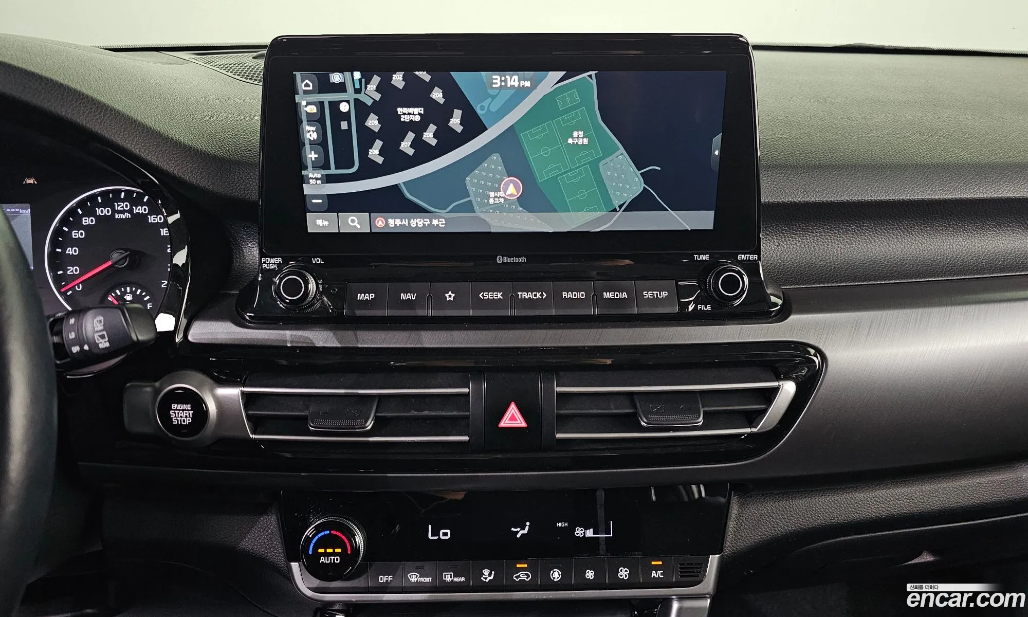 Kia Seltos 2021 — 24