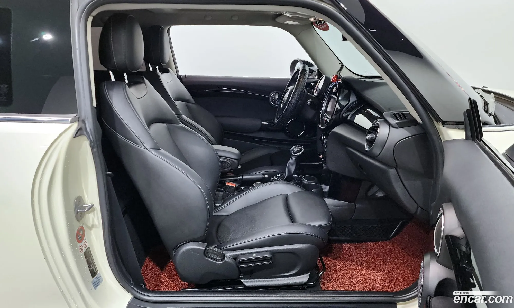 Mini Cooper 2016 WMWXP5107G3A98572 — 15