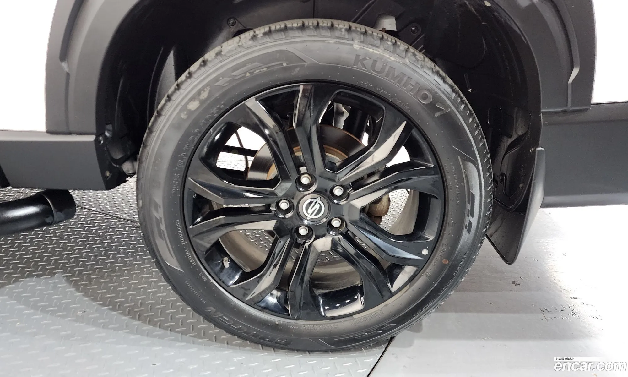 KG Mobility (SsangYong) Rexton Sports Khan 2022 — 15
