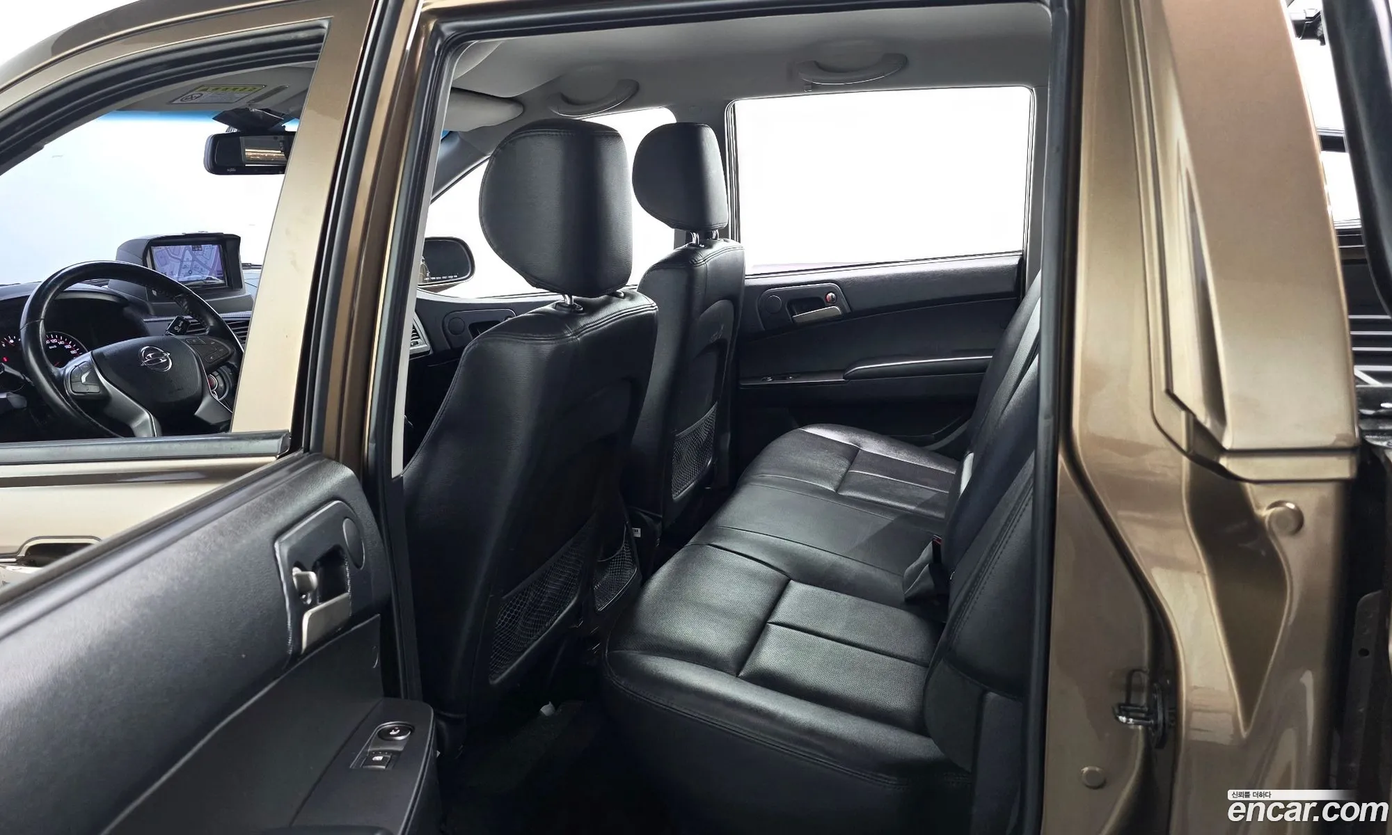 KG Mobility (SsangYong) Korando Sports 2015 — 12