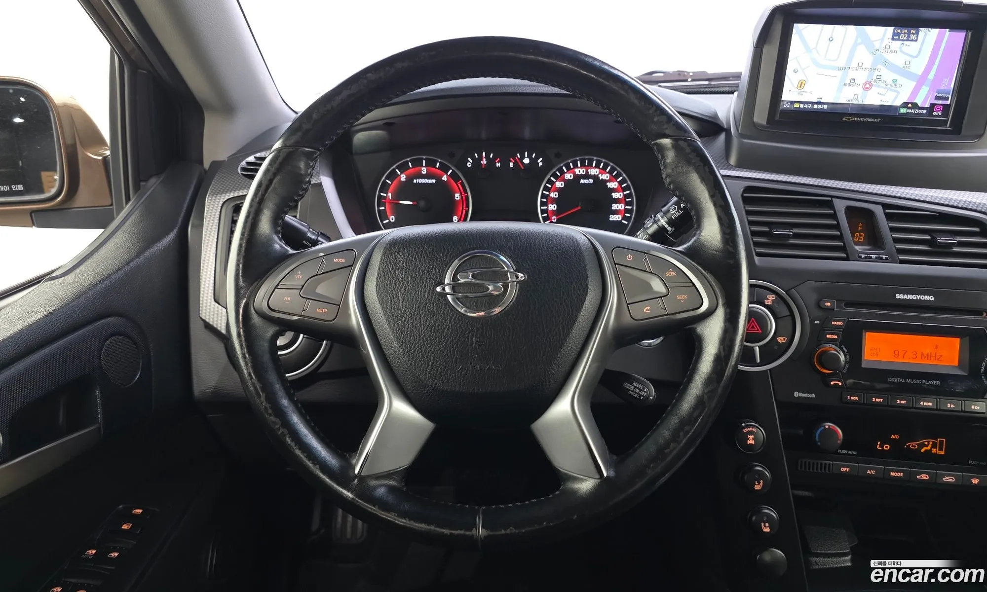 KG Mobility (SsangYong) Korando Sports 2015 — 14