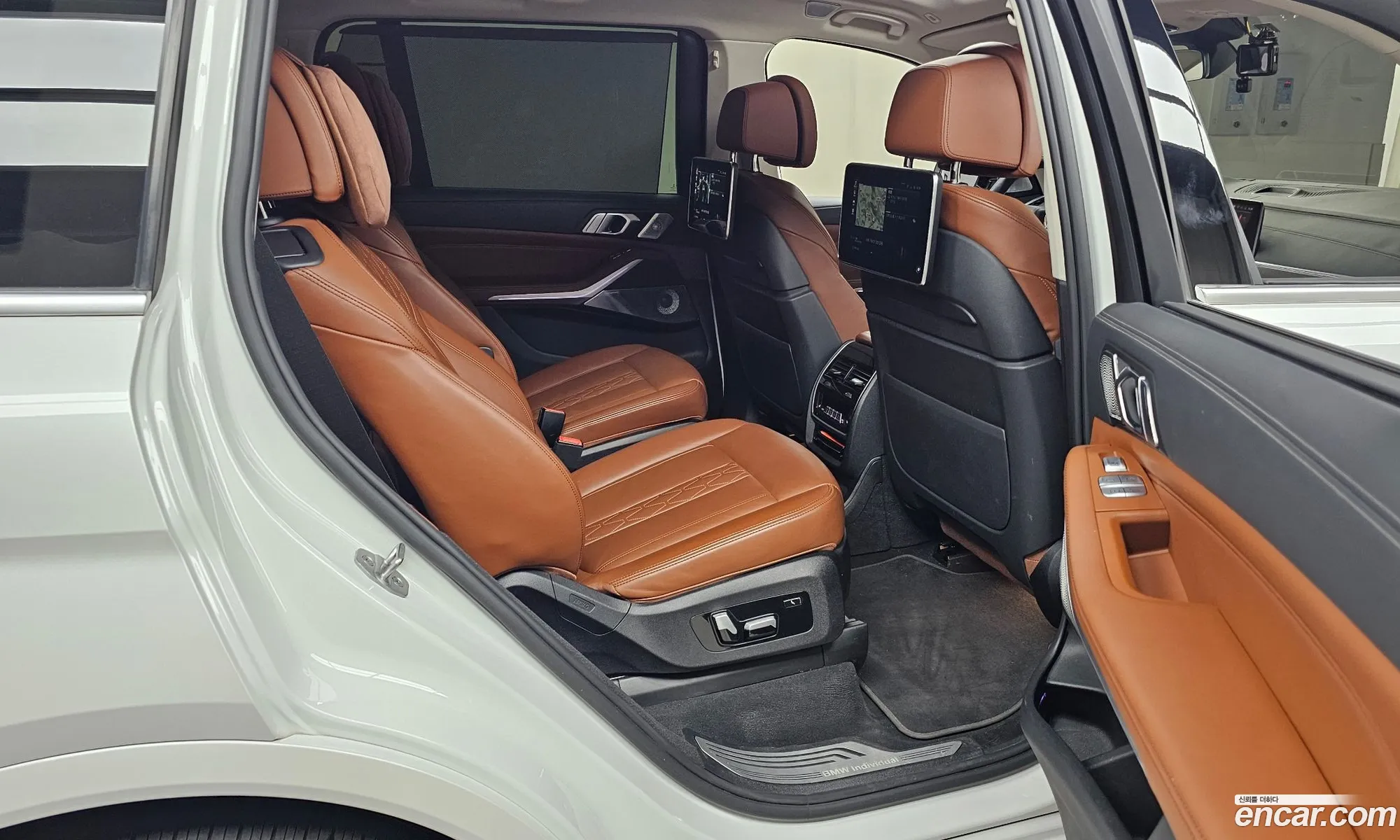 BMW X7 2022 WBATB4107N9K27697 — 12