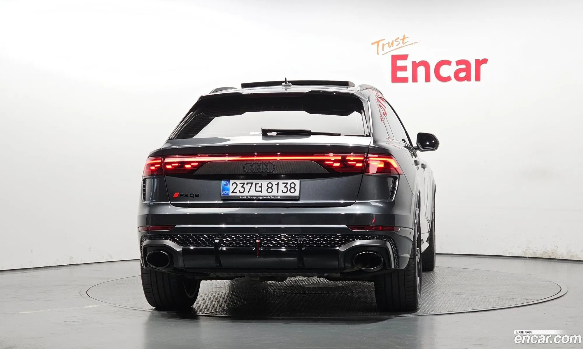 Audi RSQ8 2025 WUAZZZF11SD018796 — 19