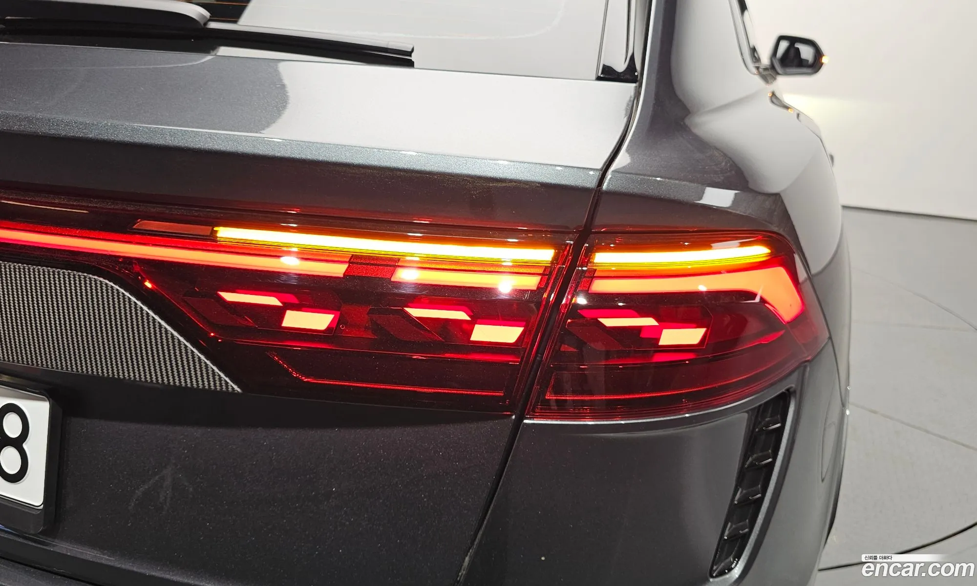 Audi RSQ8 2025 WUAZZZF11SD018796 — 15