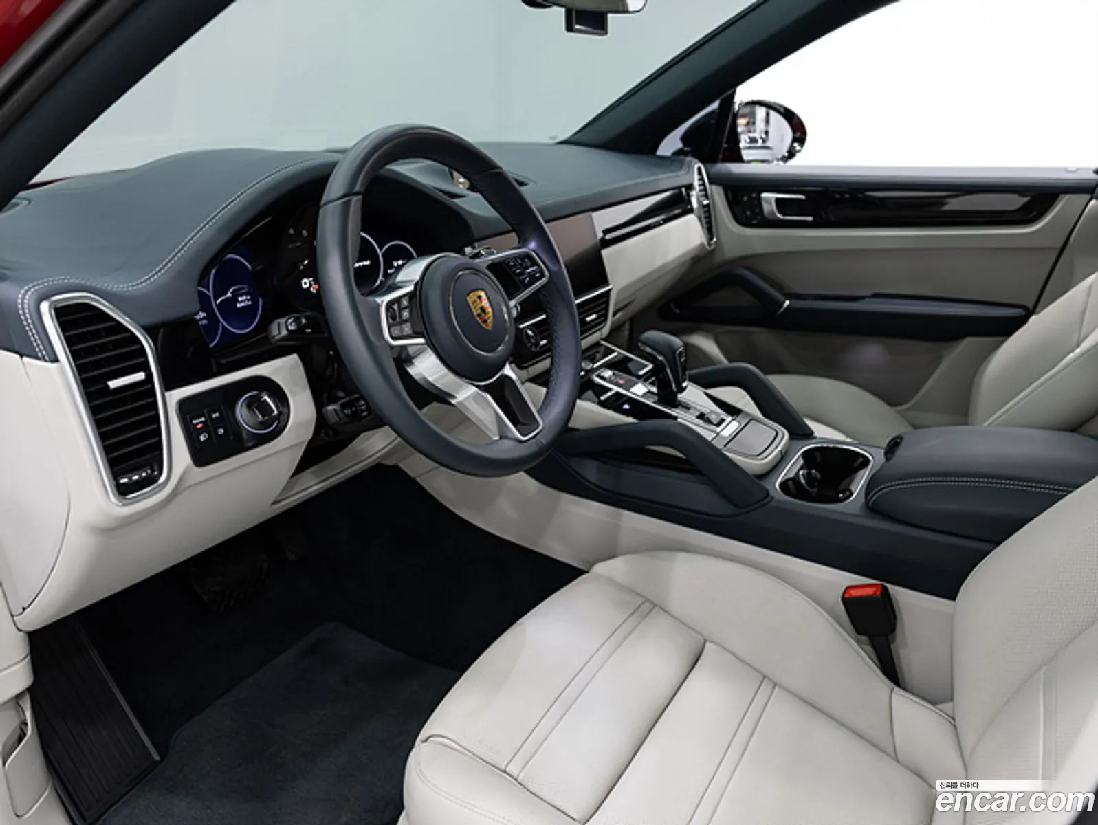 Porsche Cayenne 2022 — 2