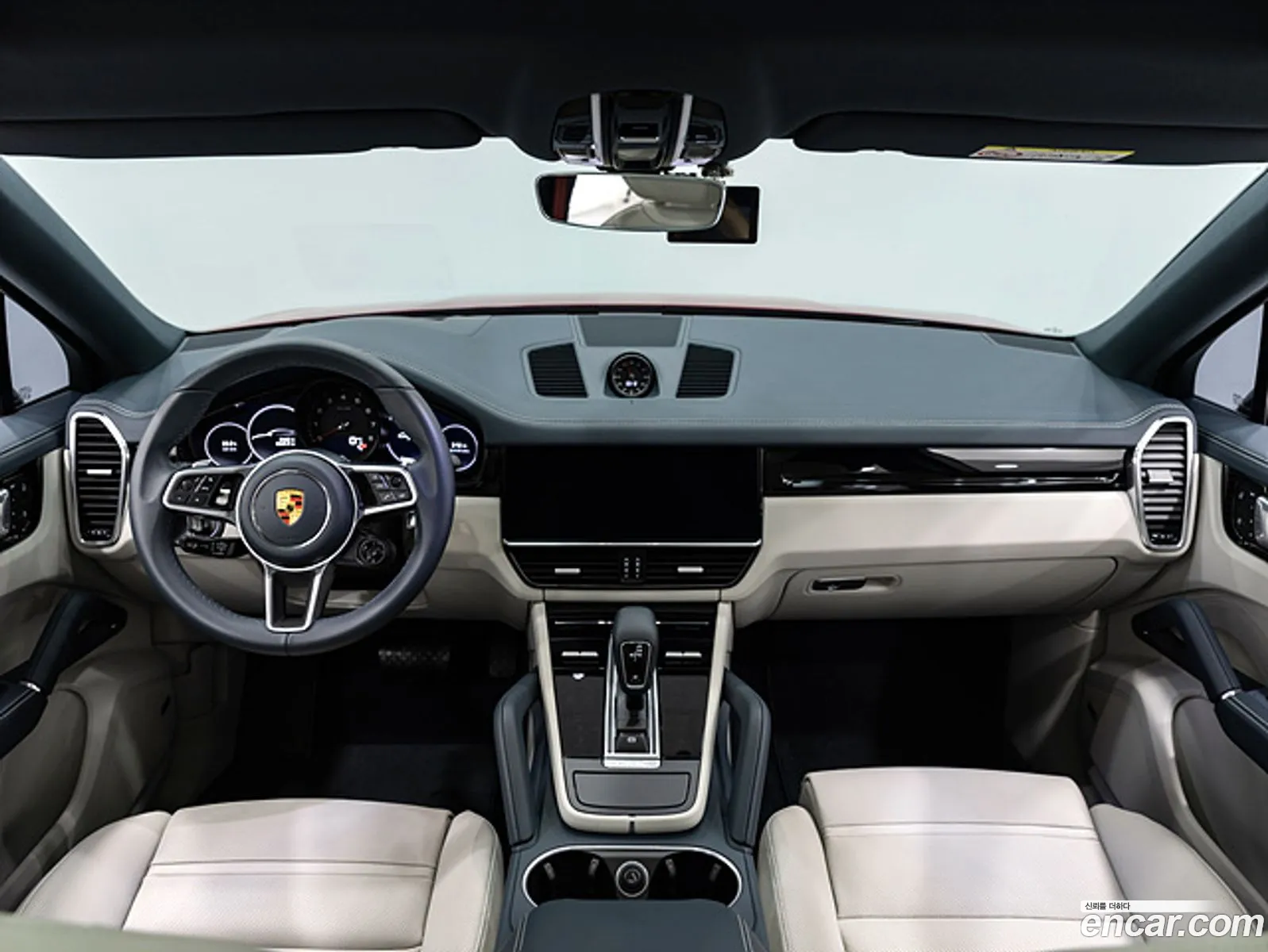 Porsche Cayenne 2022 — 14