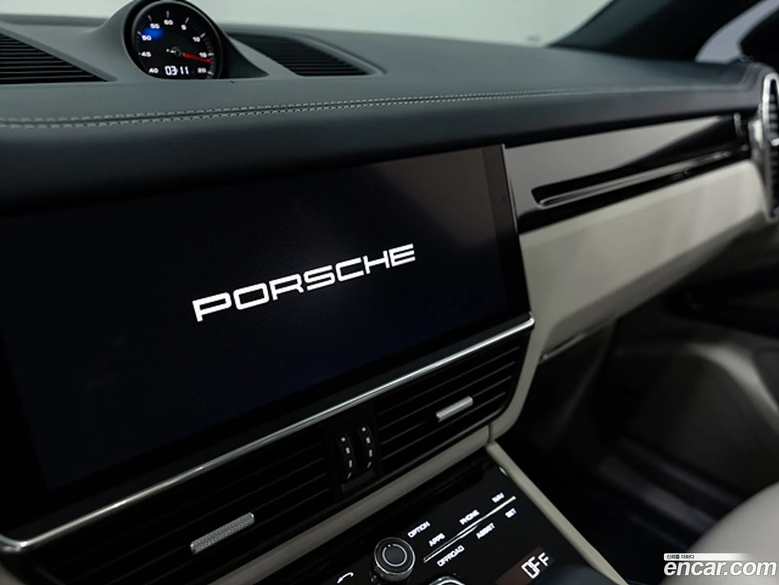 Porsche Cayenne 2022 — 19