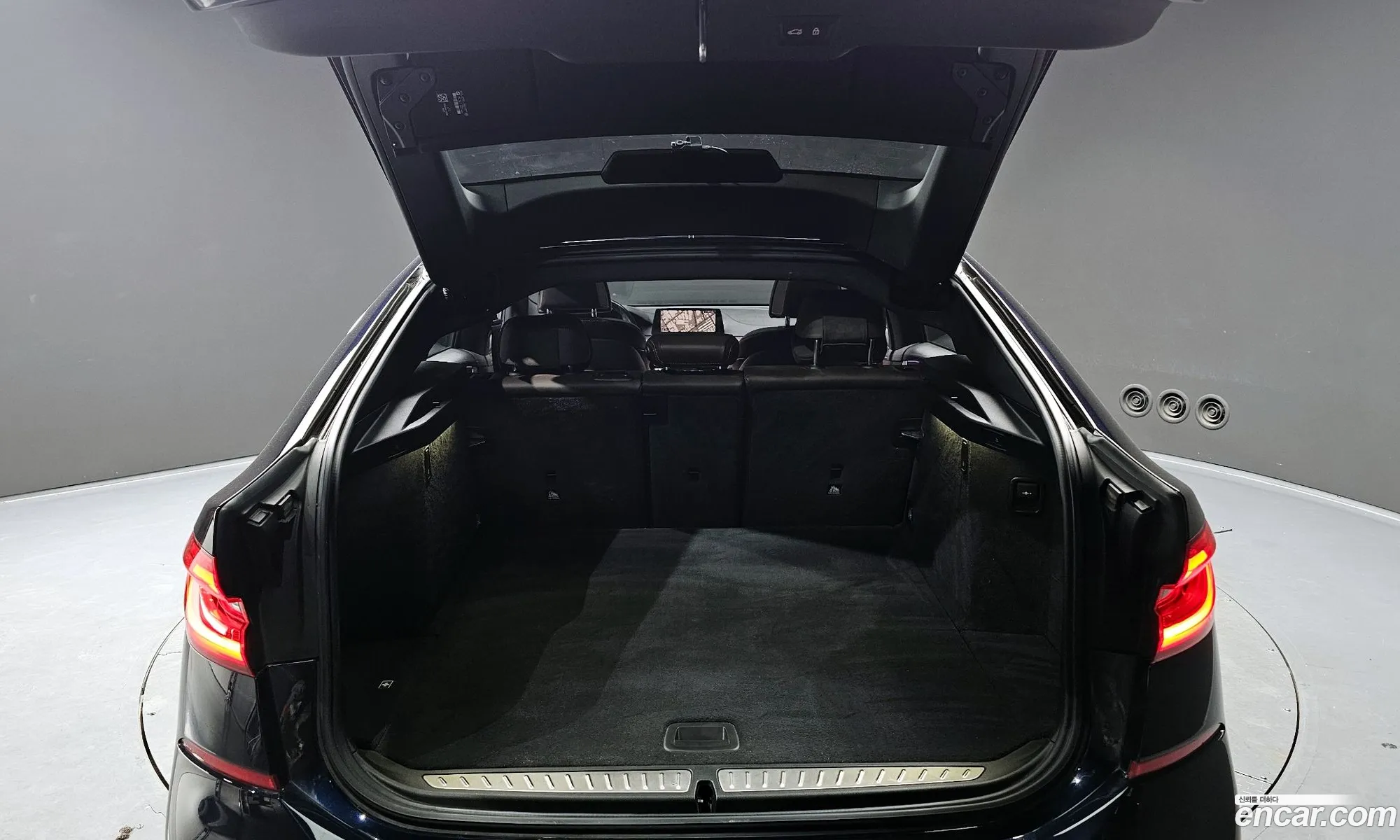BMW 6 Series GT 2020 WBAJX2108LCD78063 — 17