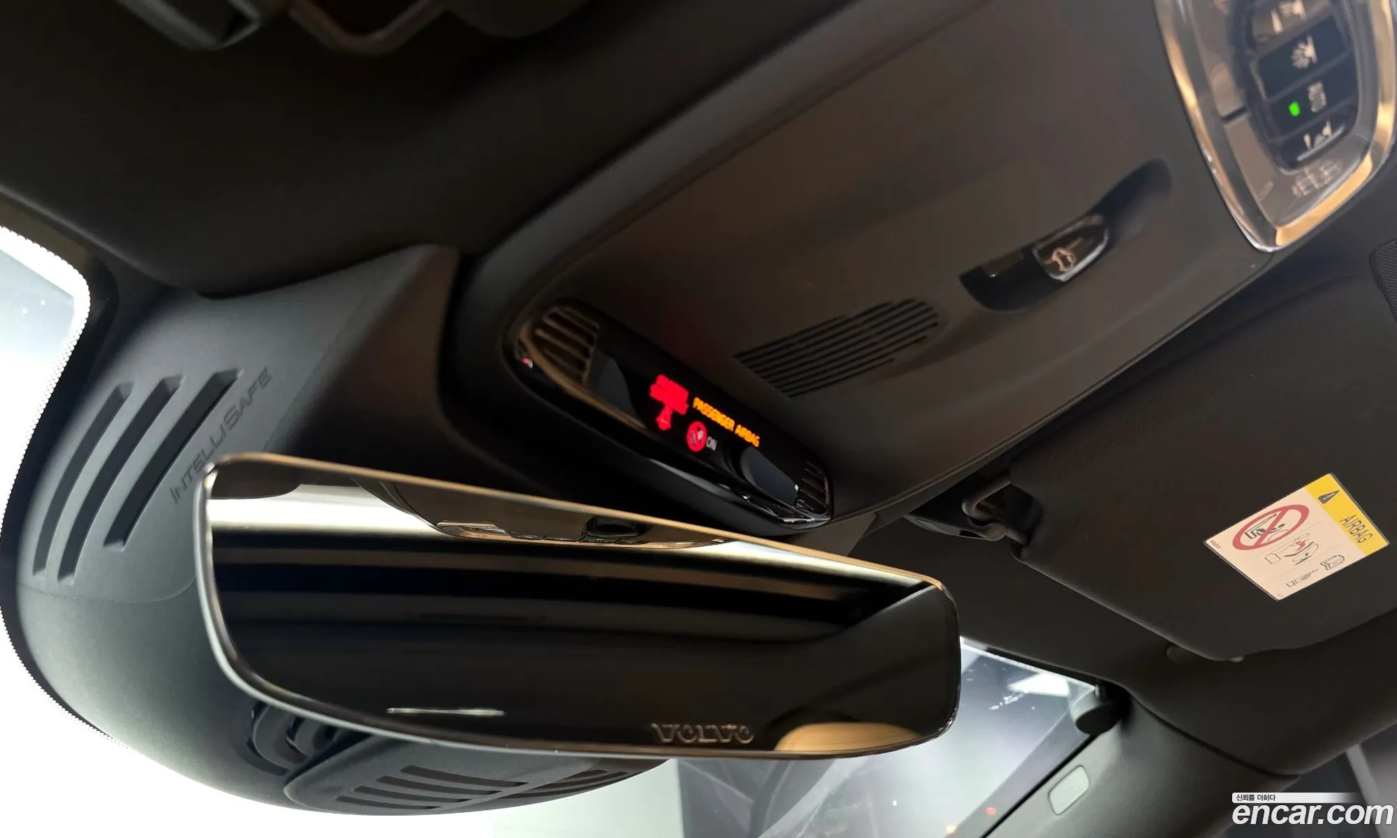 Volvo S90 2019 — 3
