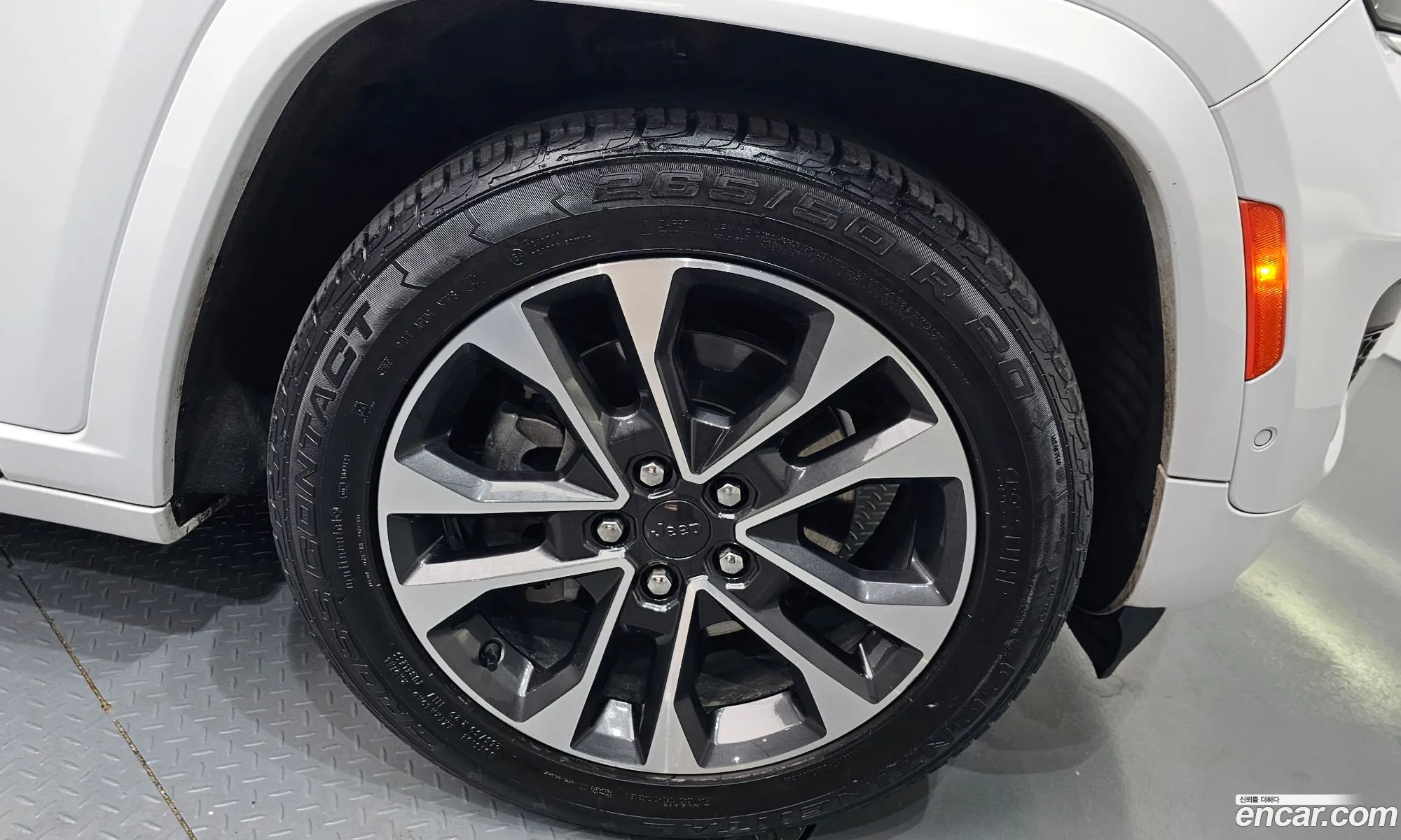 Jeep Grand Cherokee 2021 — 31