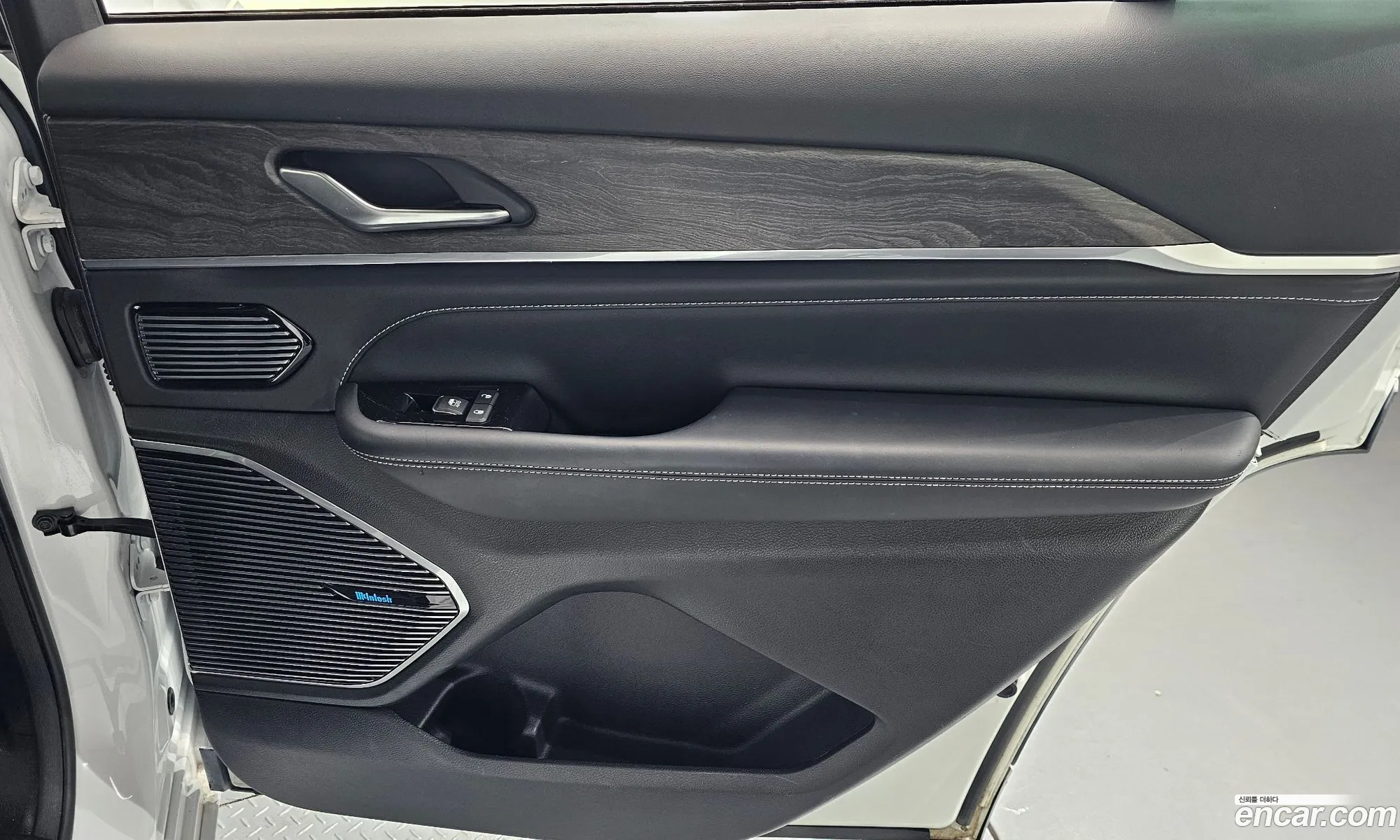 Jeep Grand Cherokee 2021 — 27