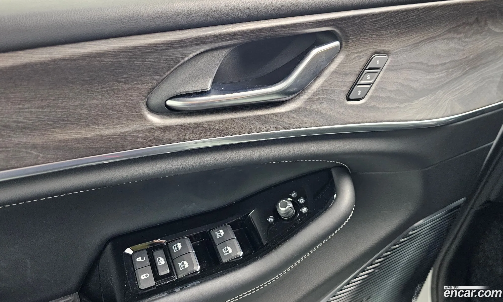 Jeep Grand Cherokee 2021 — 21