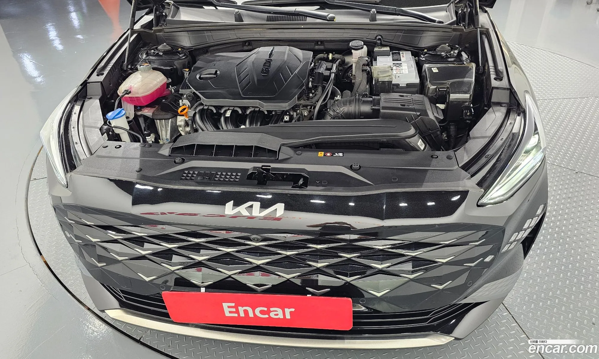 Kia K8 2021 — 18