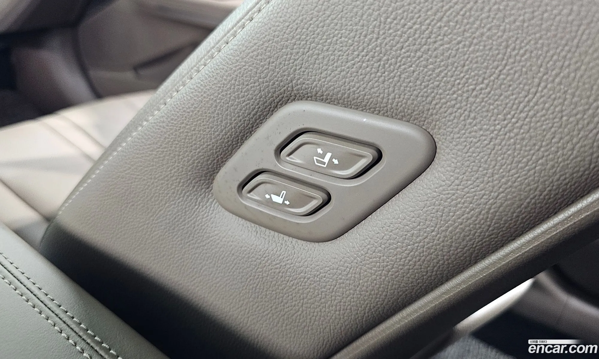 Kia K8 2021 — 4