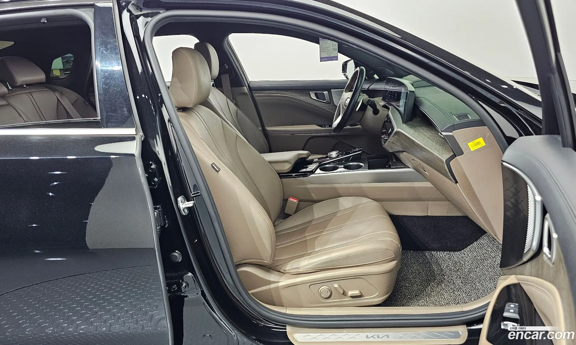 Kia K8 2021 — 19