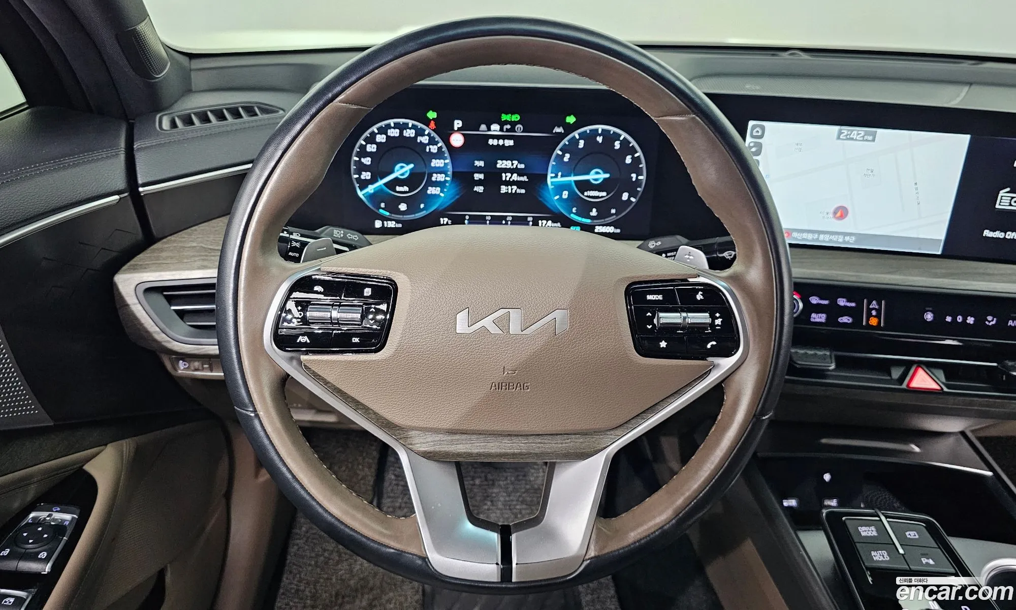 Kia K8 2021 — 17