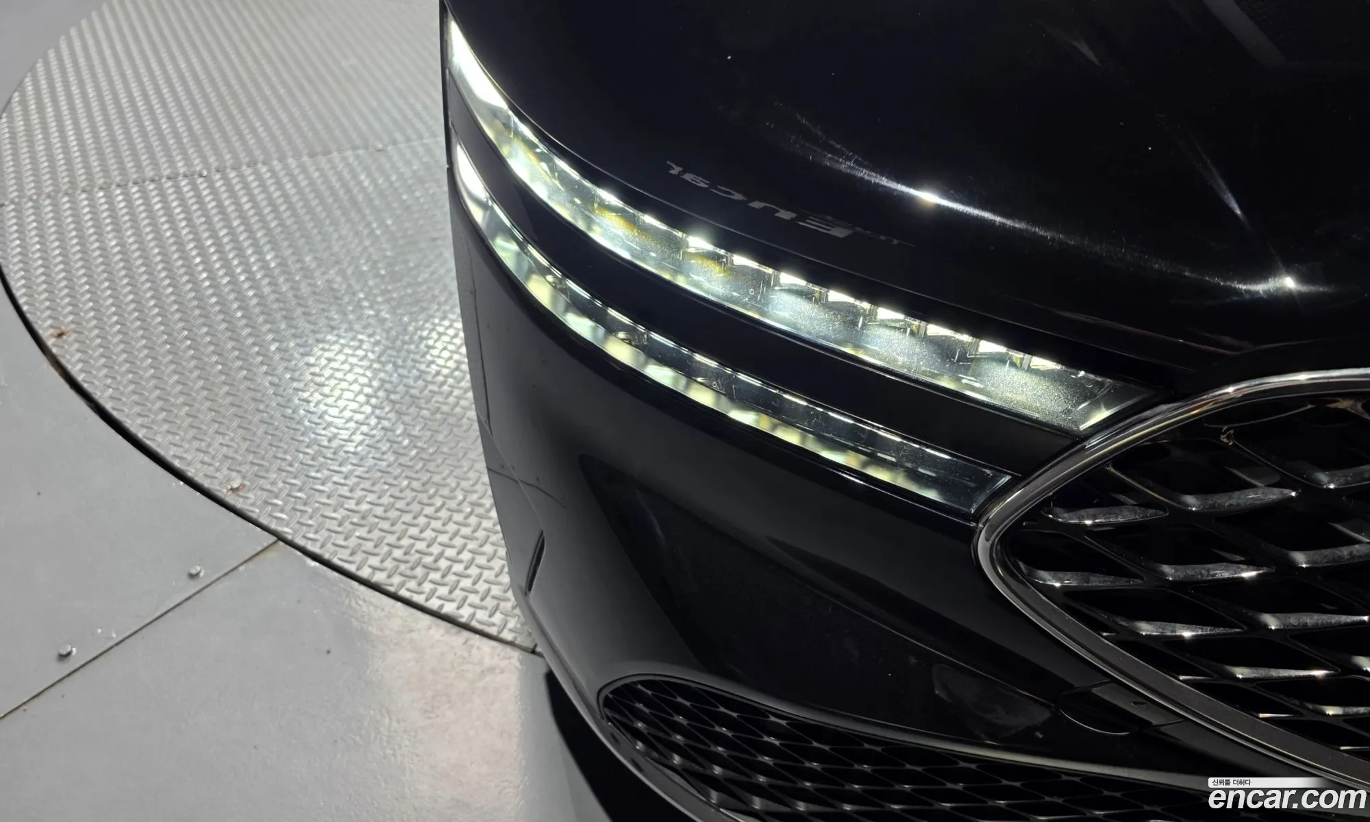 Genesis G90 2022 — 12