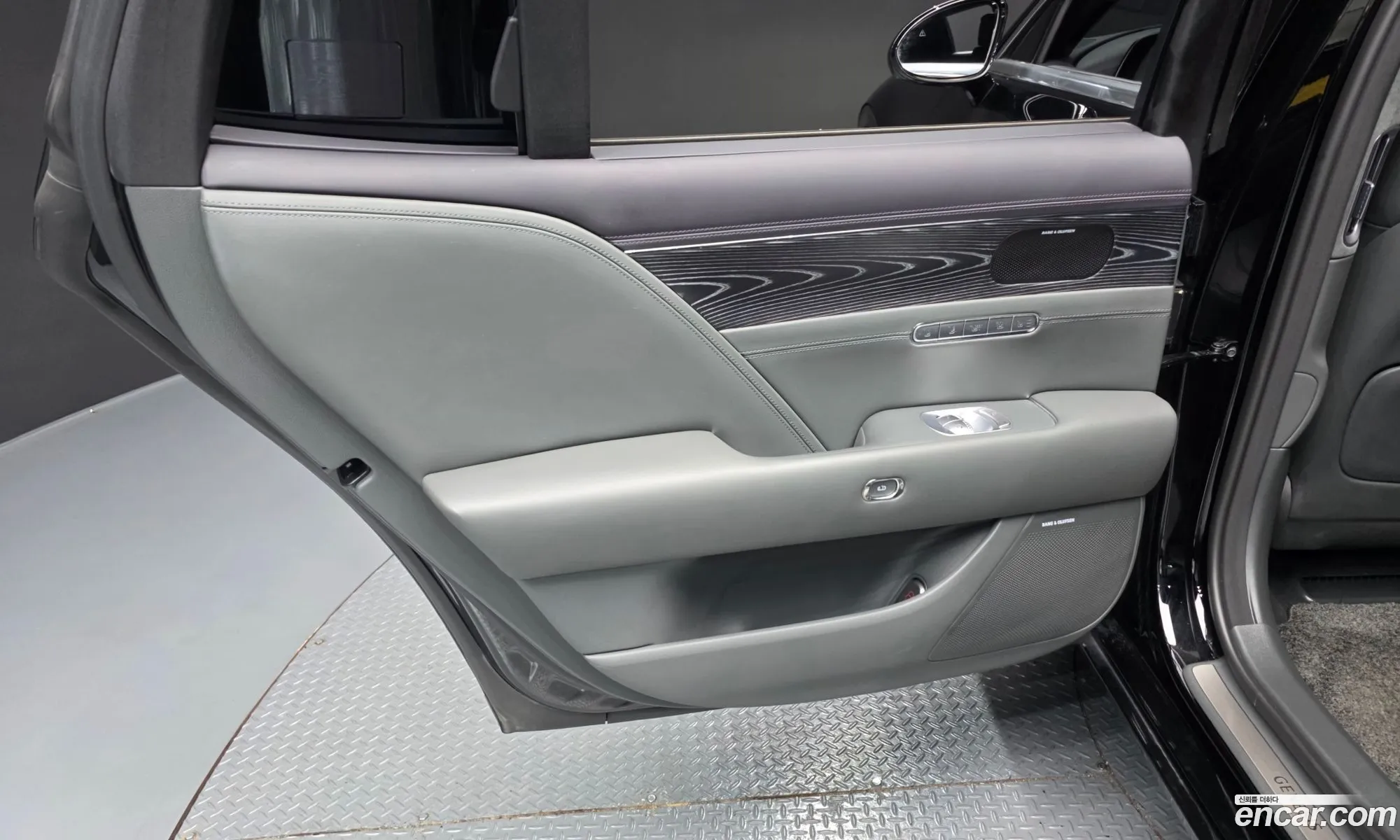Genesis G90 2022 — 6