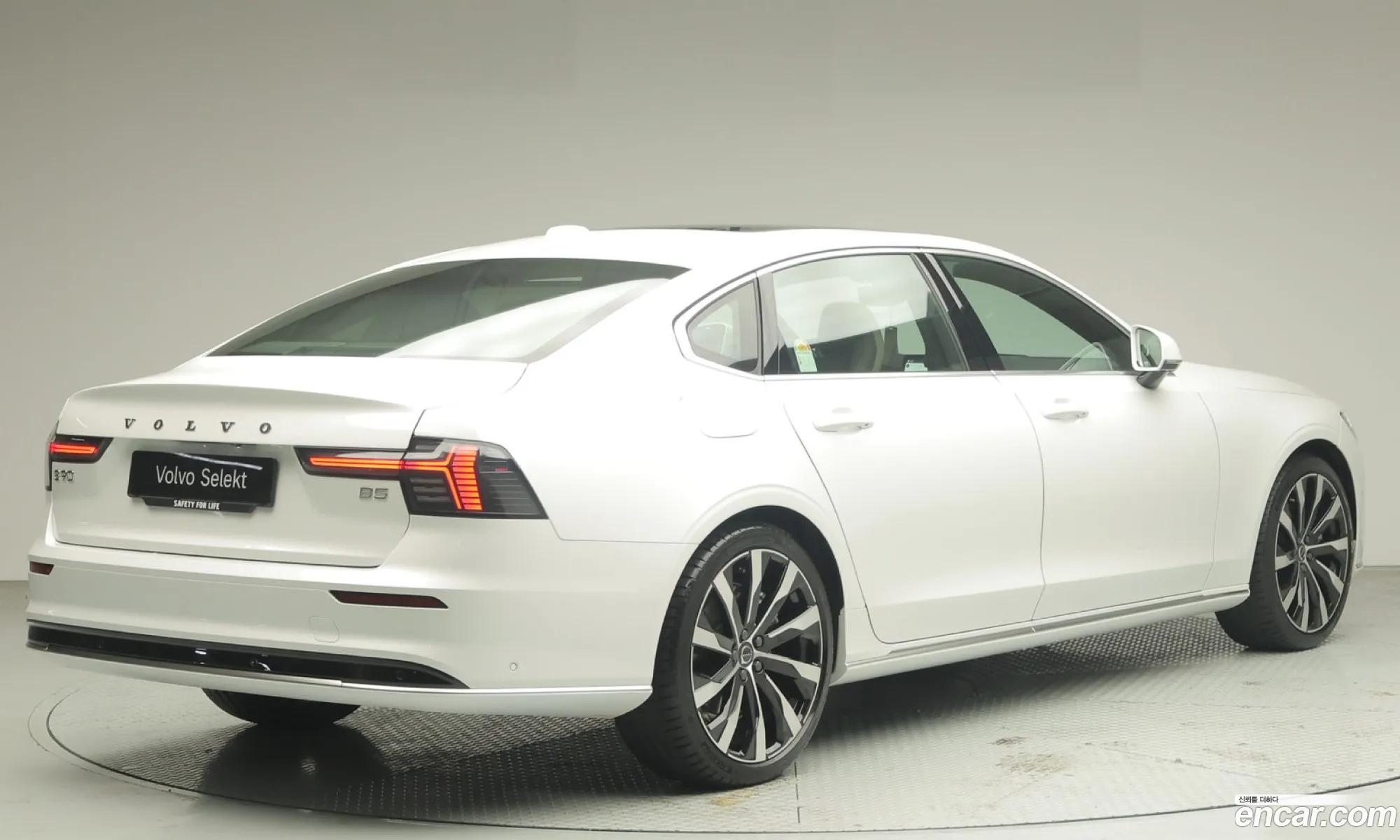 Volvo S90 2025 — 8