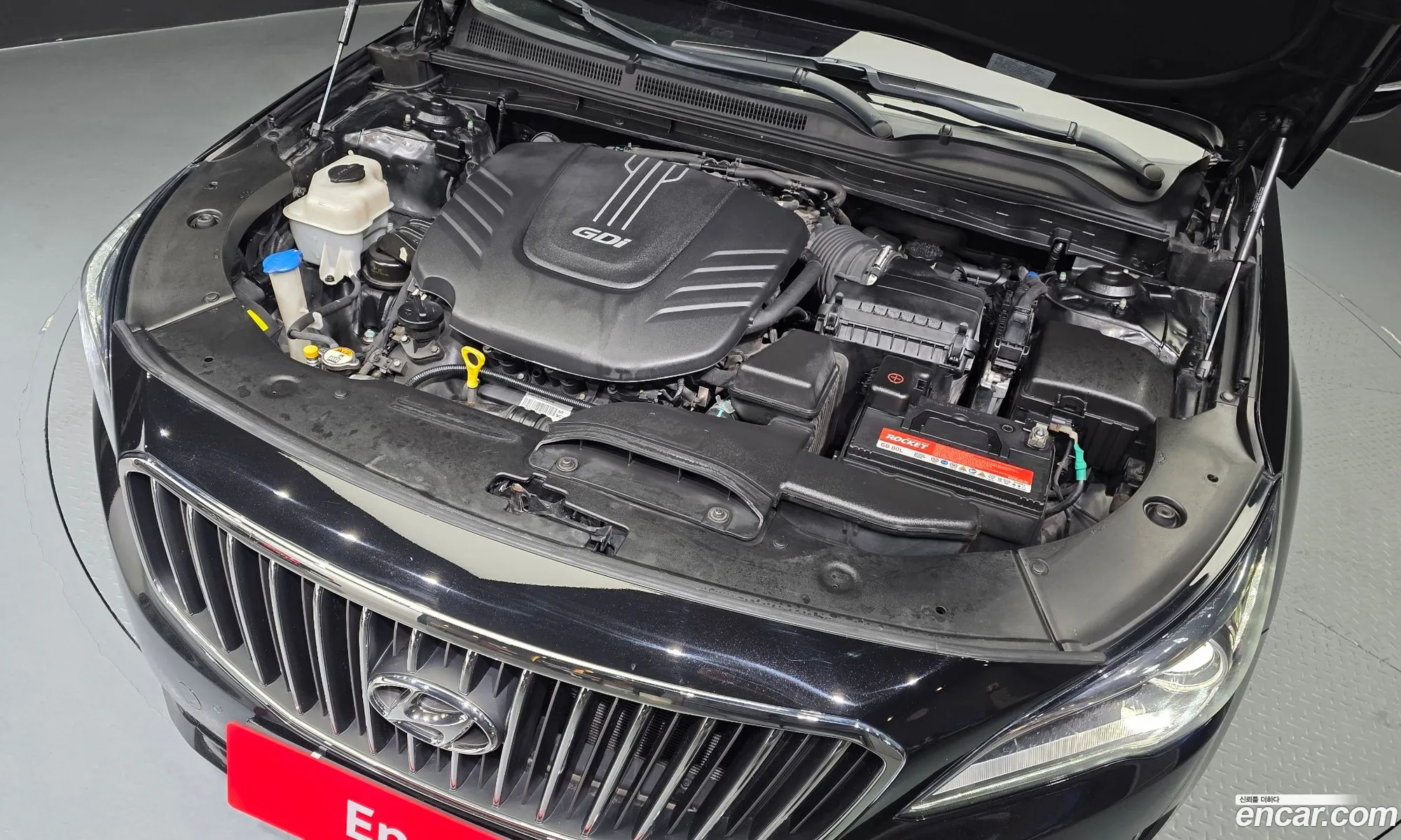 Hyundai Aslan 2015 — 18
