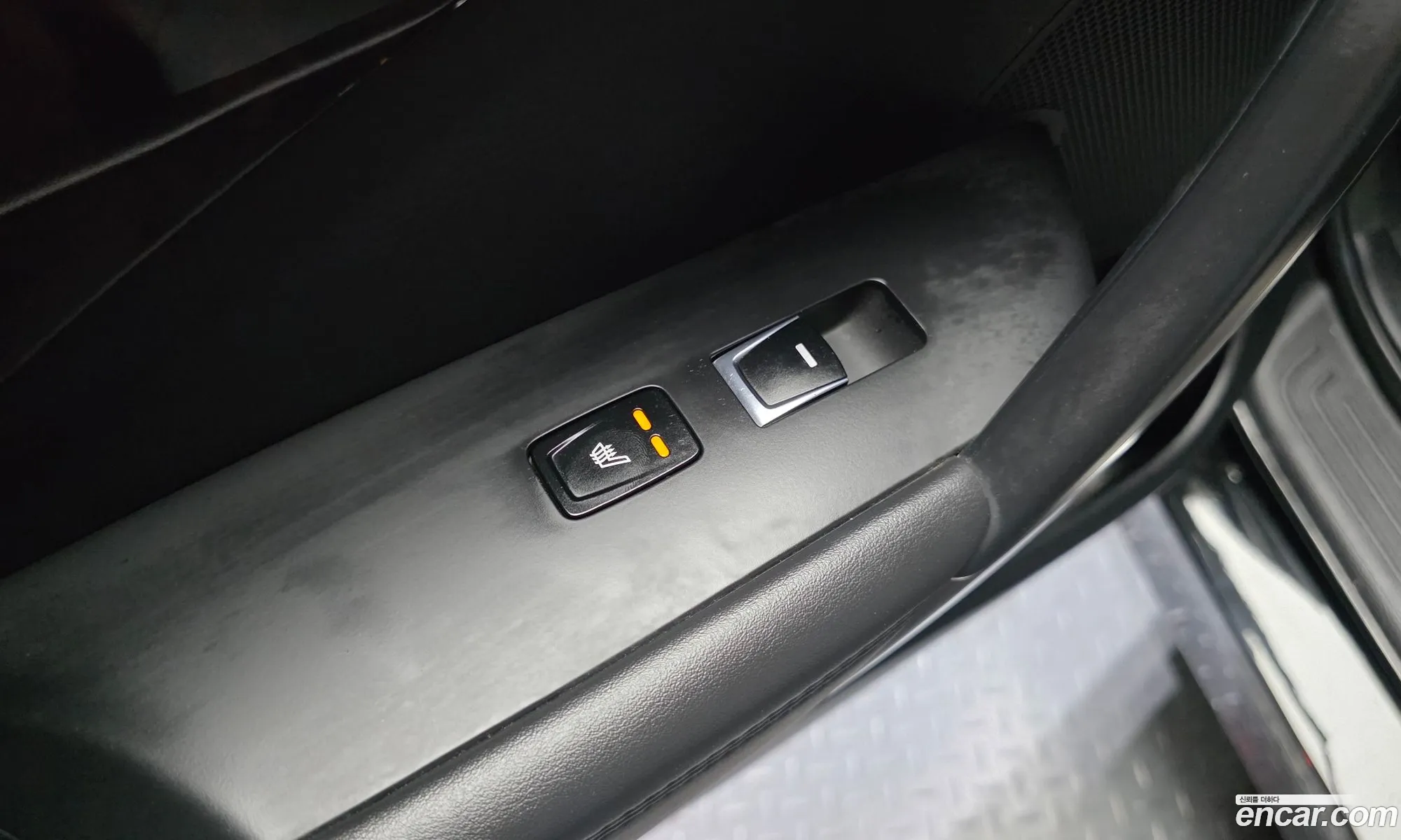 Hyundai Aslan 2015 — 19