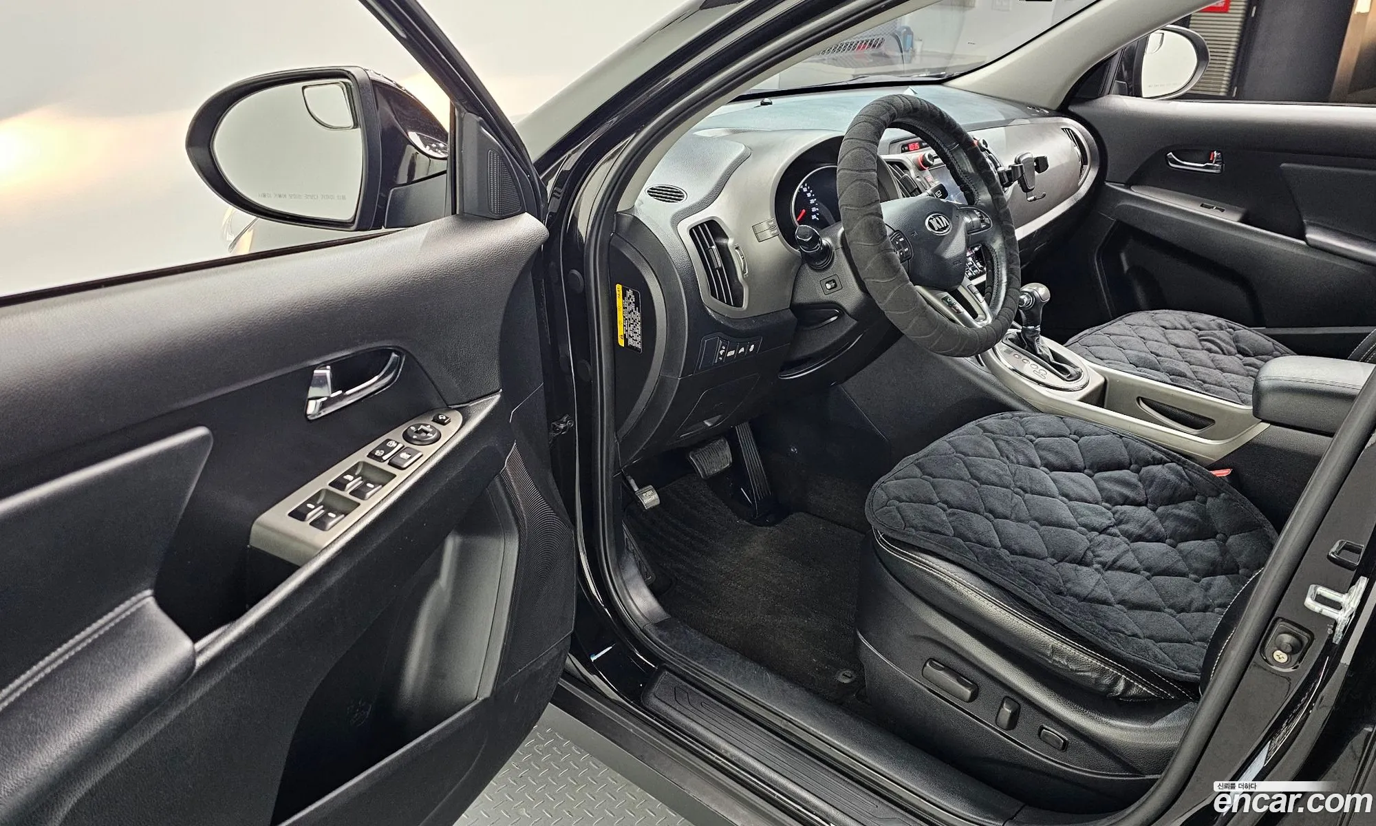 Kia Sportage R 2013 — 17