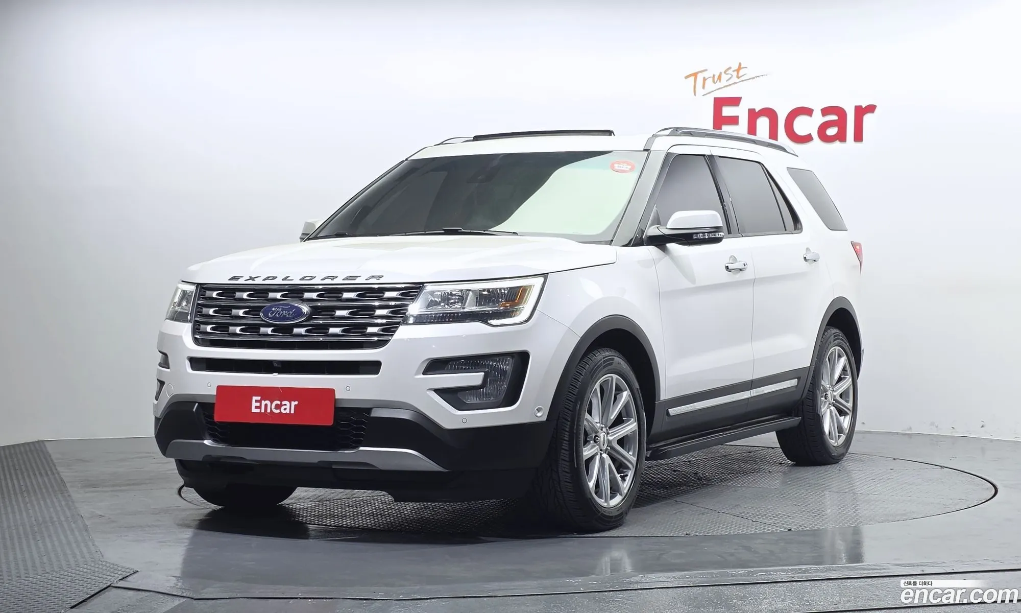 Ford Explorer 2017 1FM5K8FH1HGB24823 — 11