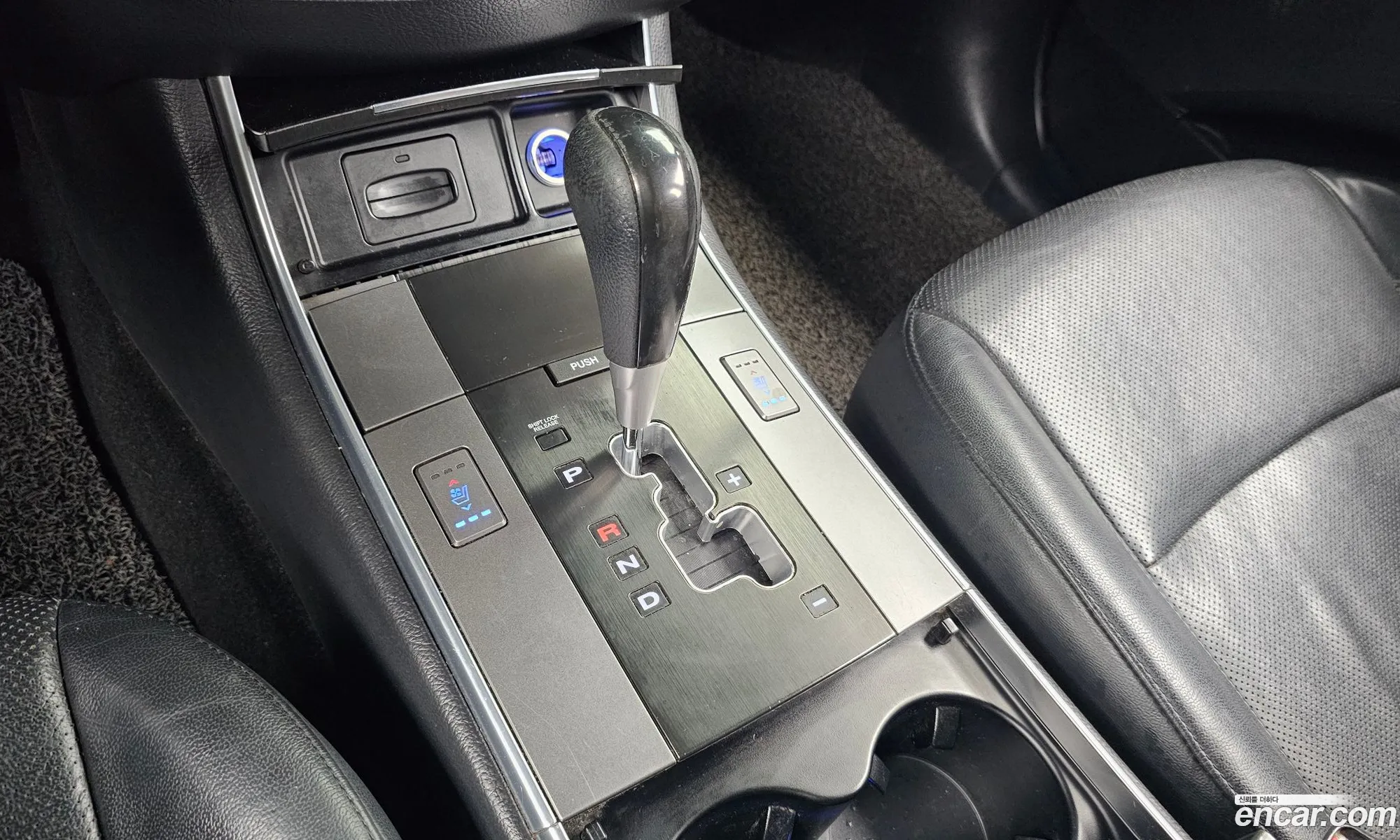 Hyundai Veracruz 2015 — 16