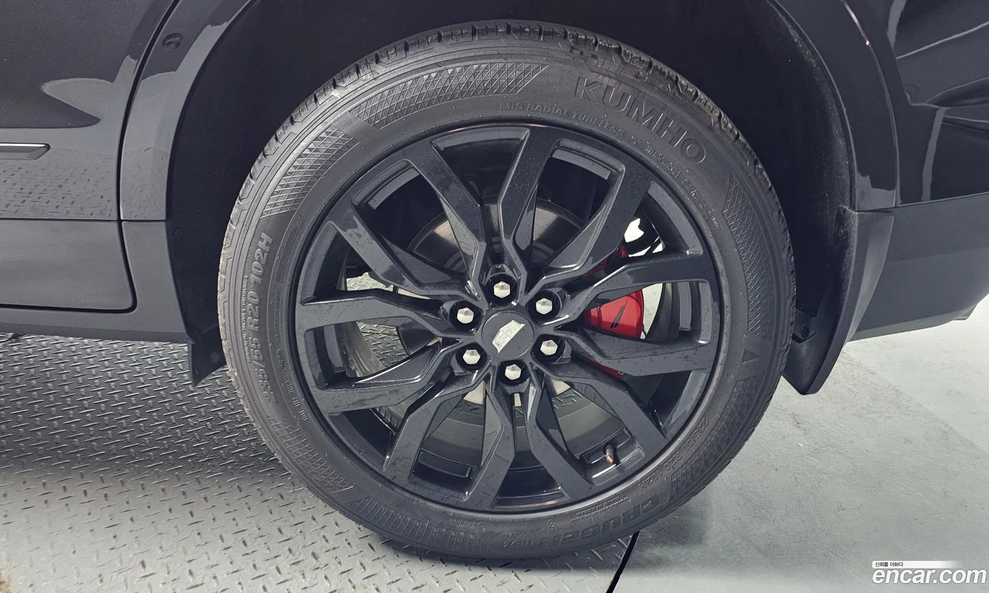 Cadillac XT5 2019 — 21