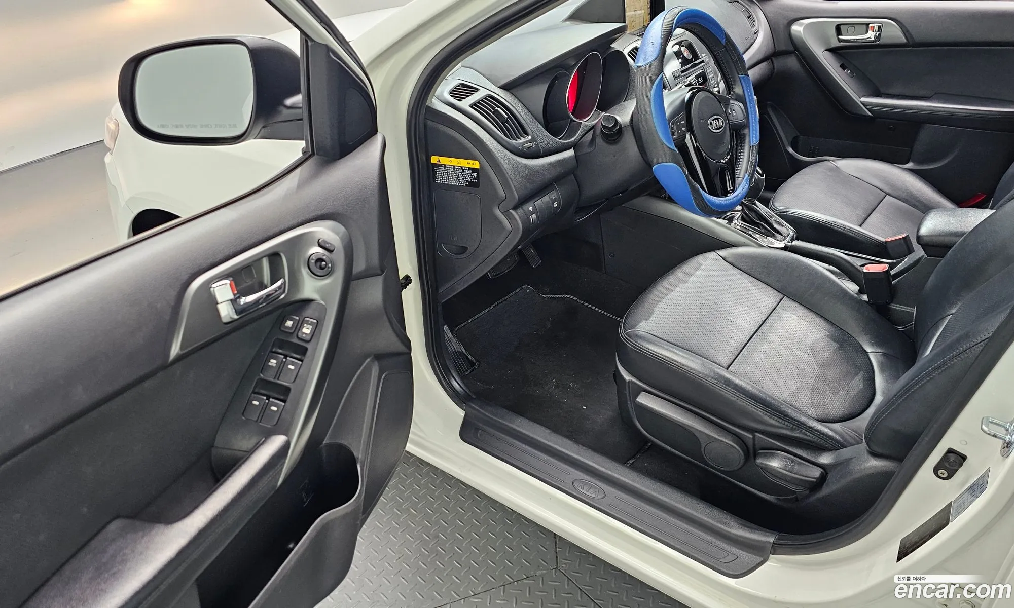 Kia Forte 2012 — 27