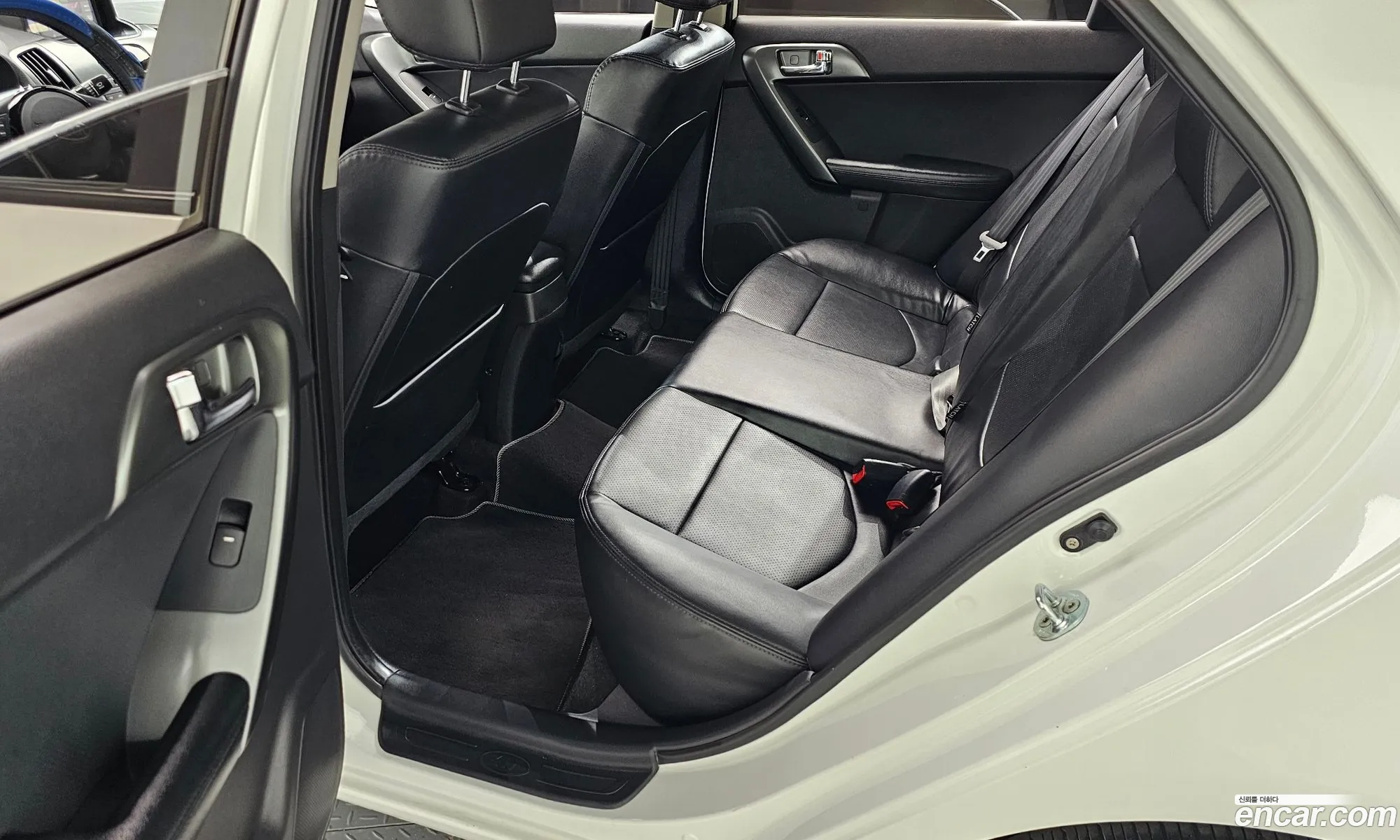 Kia Forte 2012 — 24