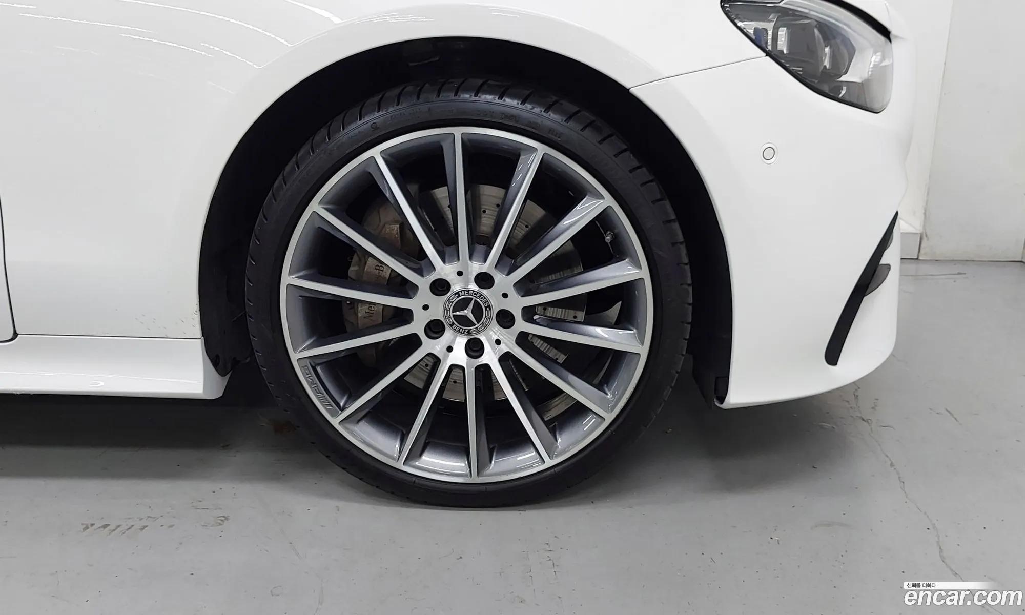 Mercedes-Benz E-Class W213 2021 — 15