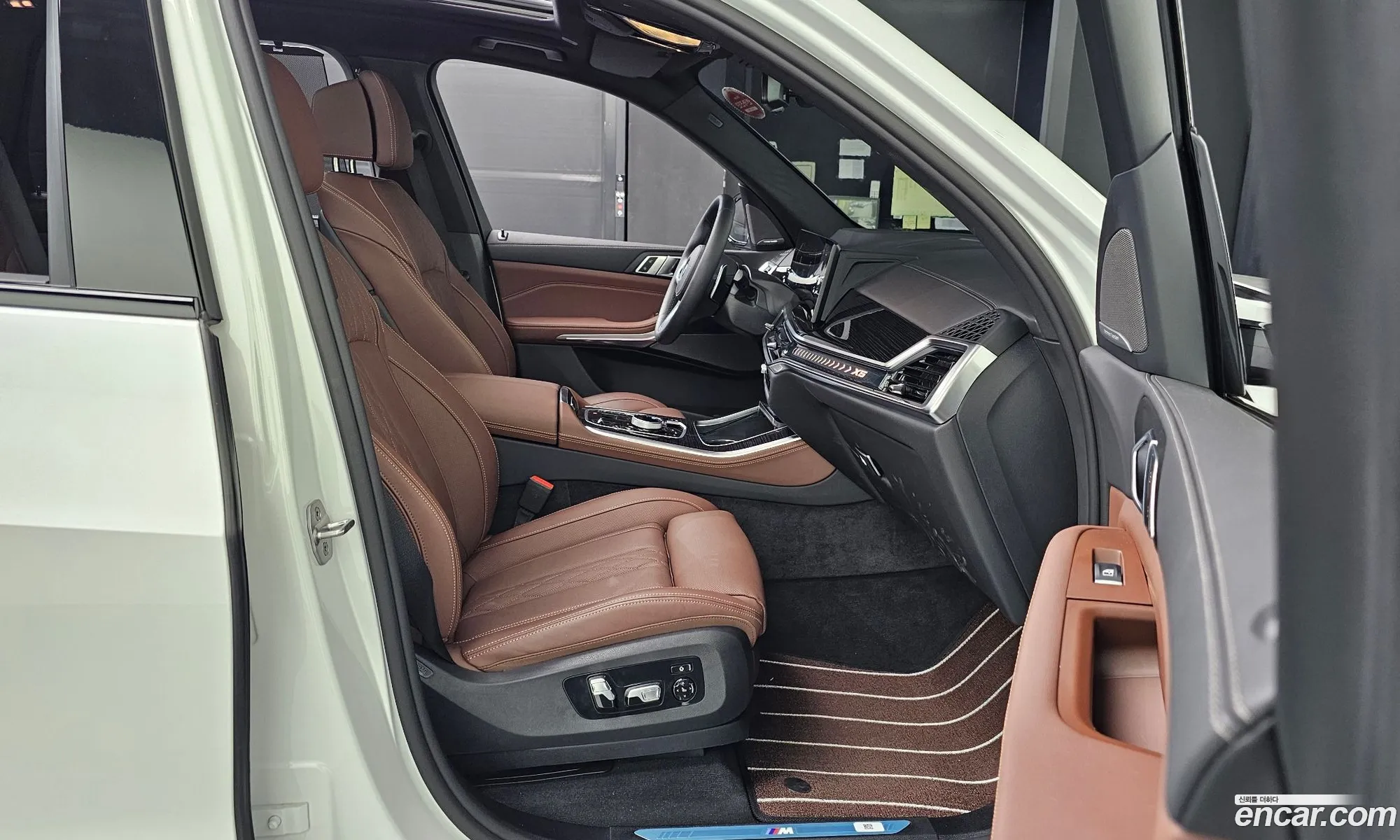 BMW X5 2025 WBA11EV06S9123188 — 8