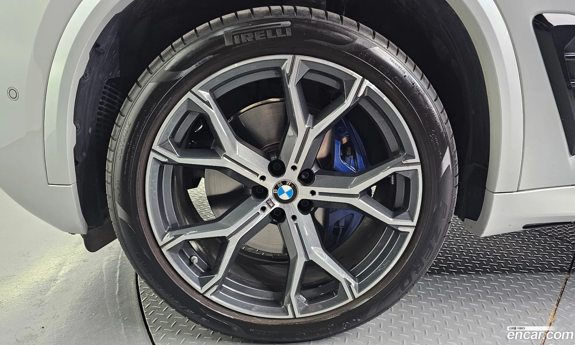 BMW X5 2025 WBA11EV06S9123188 — 6