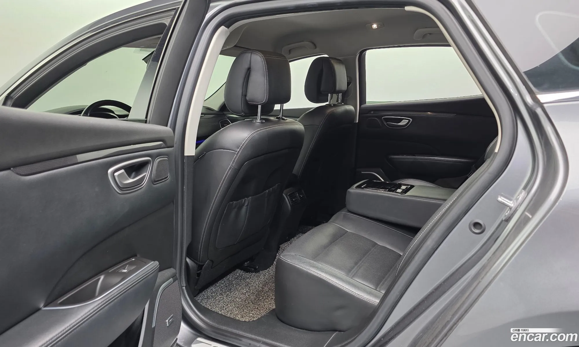 Renault Korea (Samsung) SM6 2016 — 13
