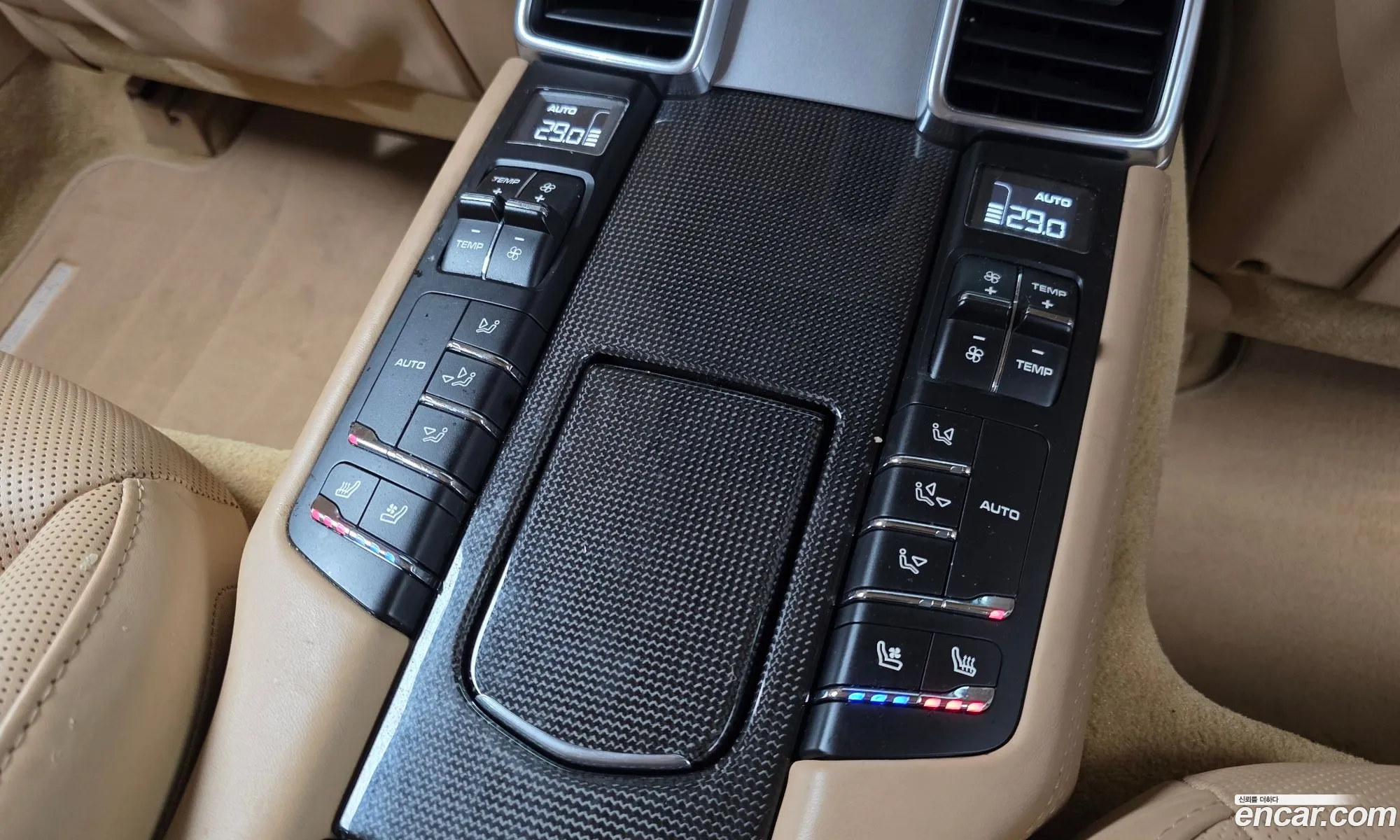Porsche Panamera 2016 WP0AF2977GL080159 — 2